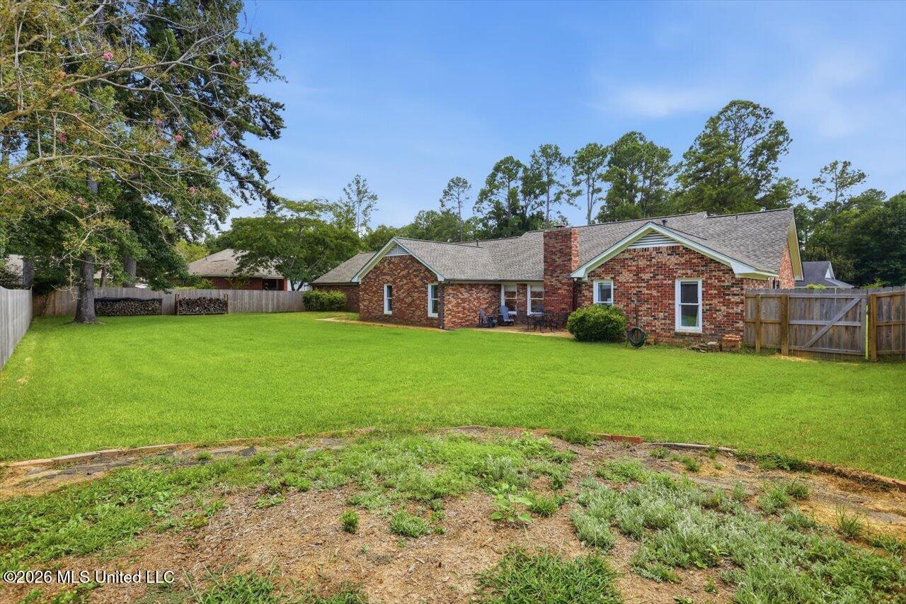 50 Peachtree Lane Property Photo 37