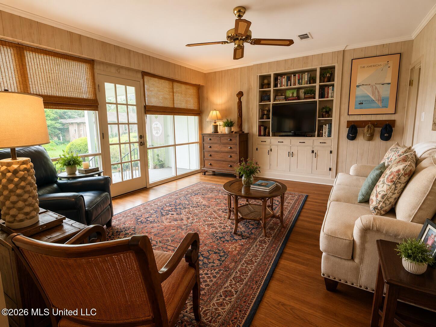 208 W Harding Avenue Property Photo 7