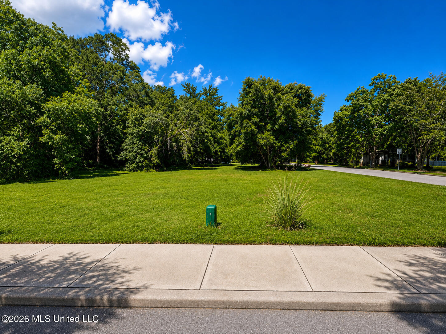 250 Lee Street Property Photo 1
