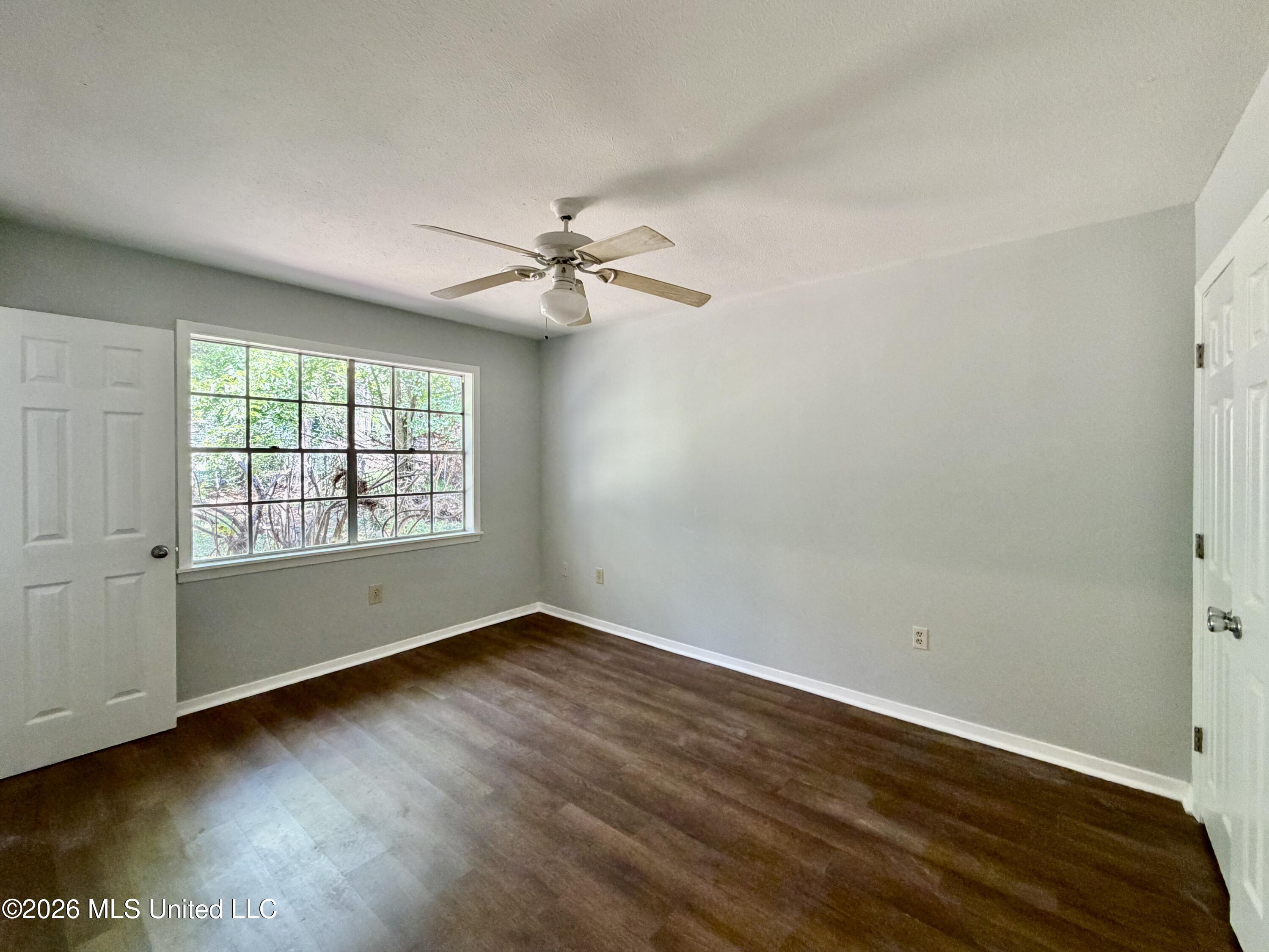 904 Kent Drive Property Photo 12