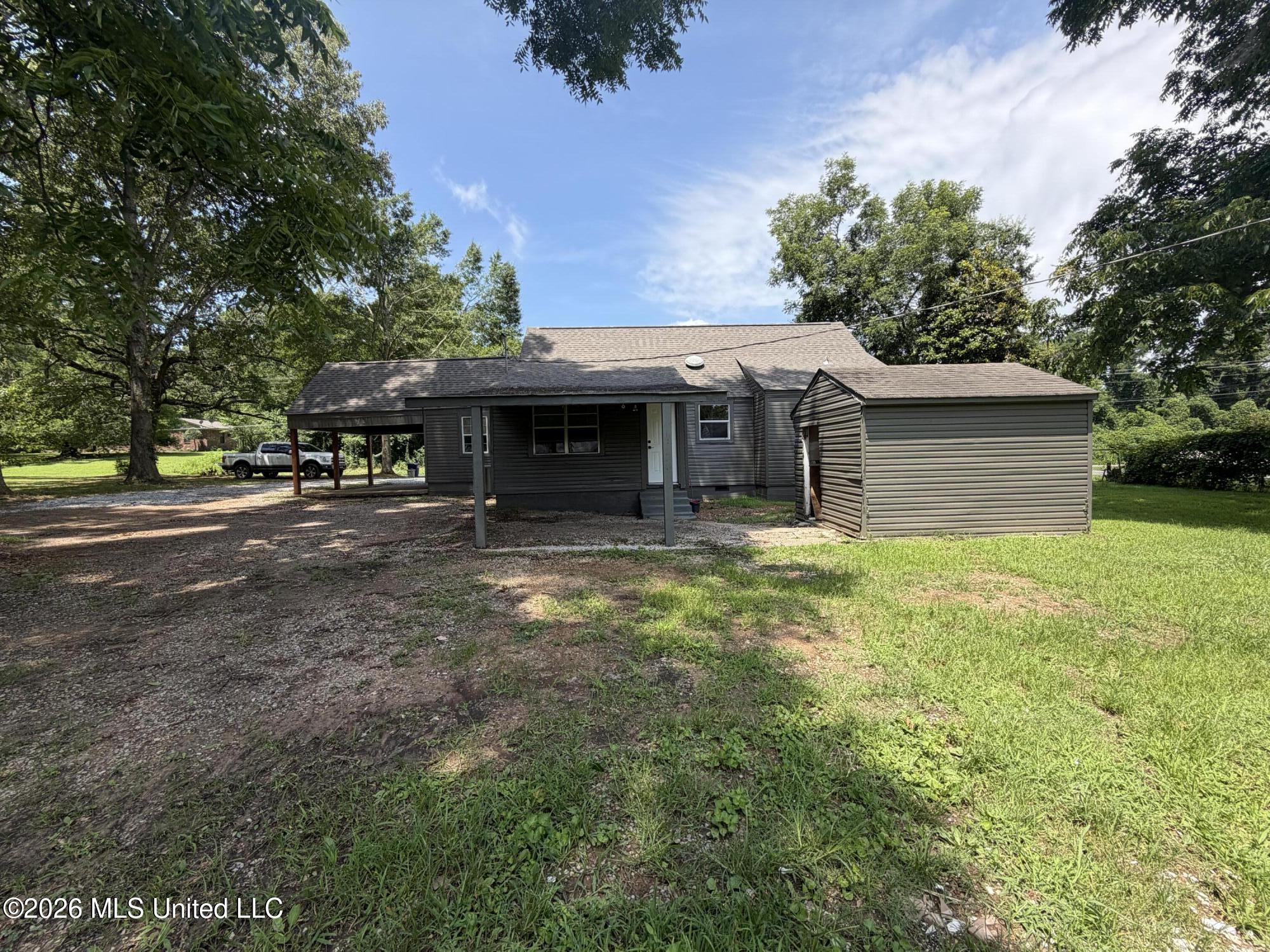 120 Main Street Property Photo 6