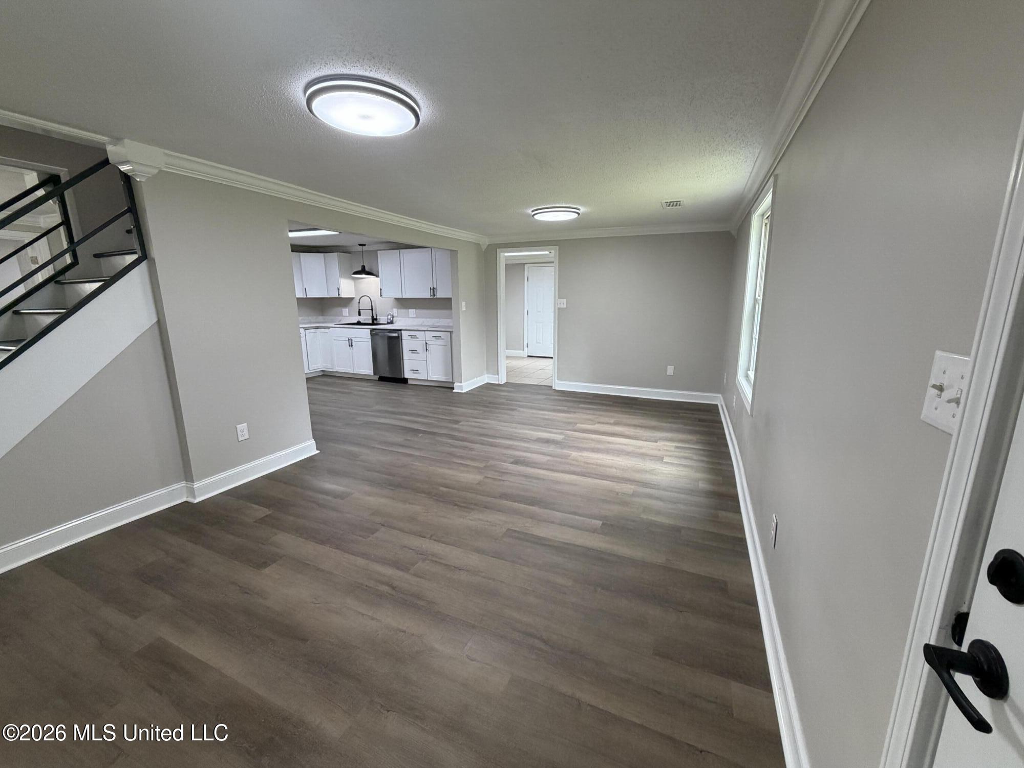 120 Main Street Property Photo 20