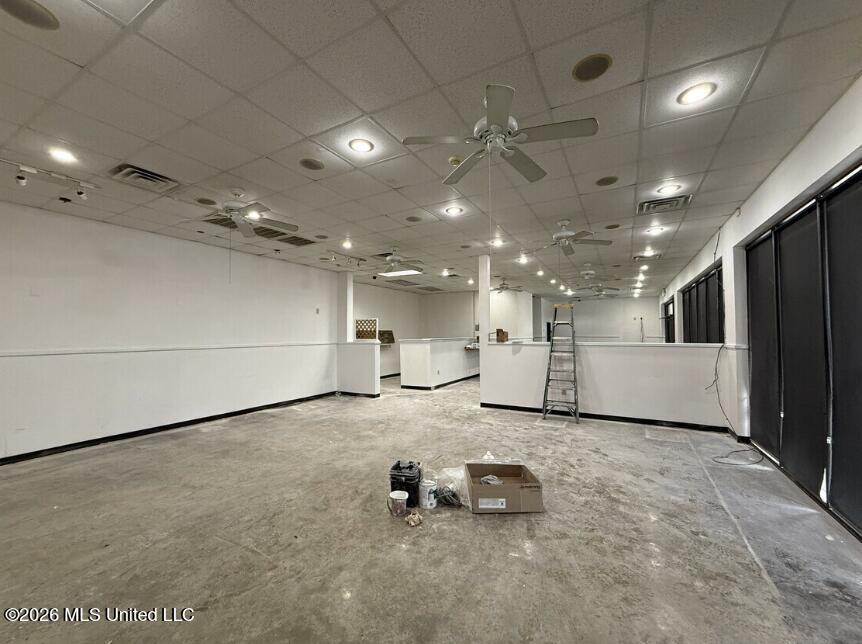 6923 Old Canton Road Property Photo 2