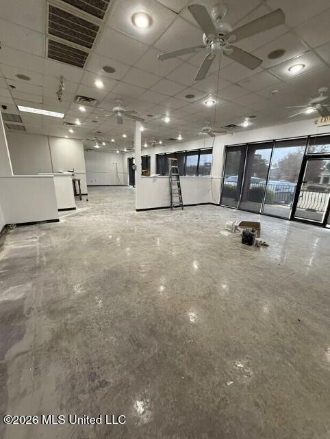 6923 Old Canton Road Property Photo 3