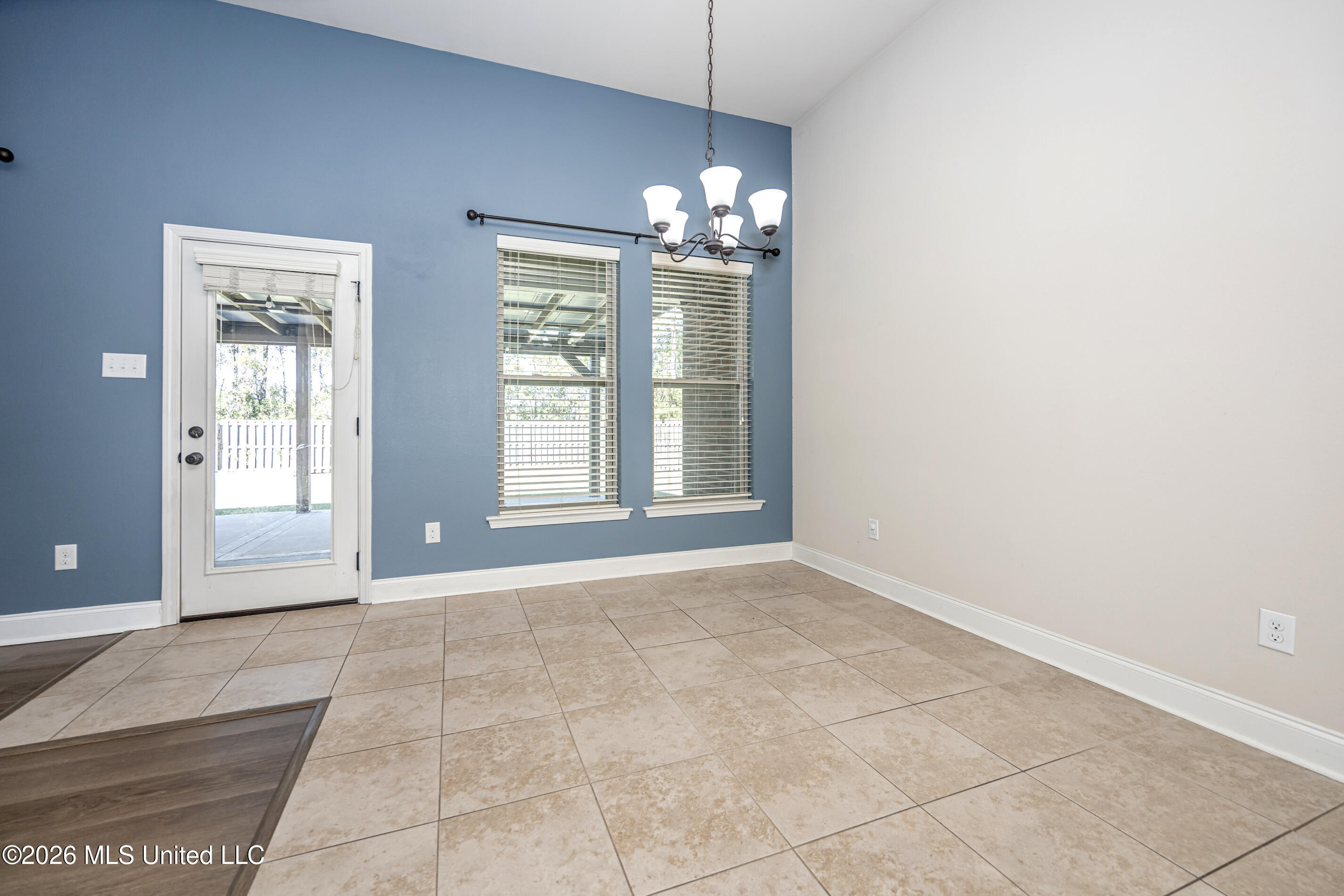 451 Palm Breeze Drive Property Photo 16