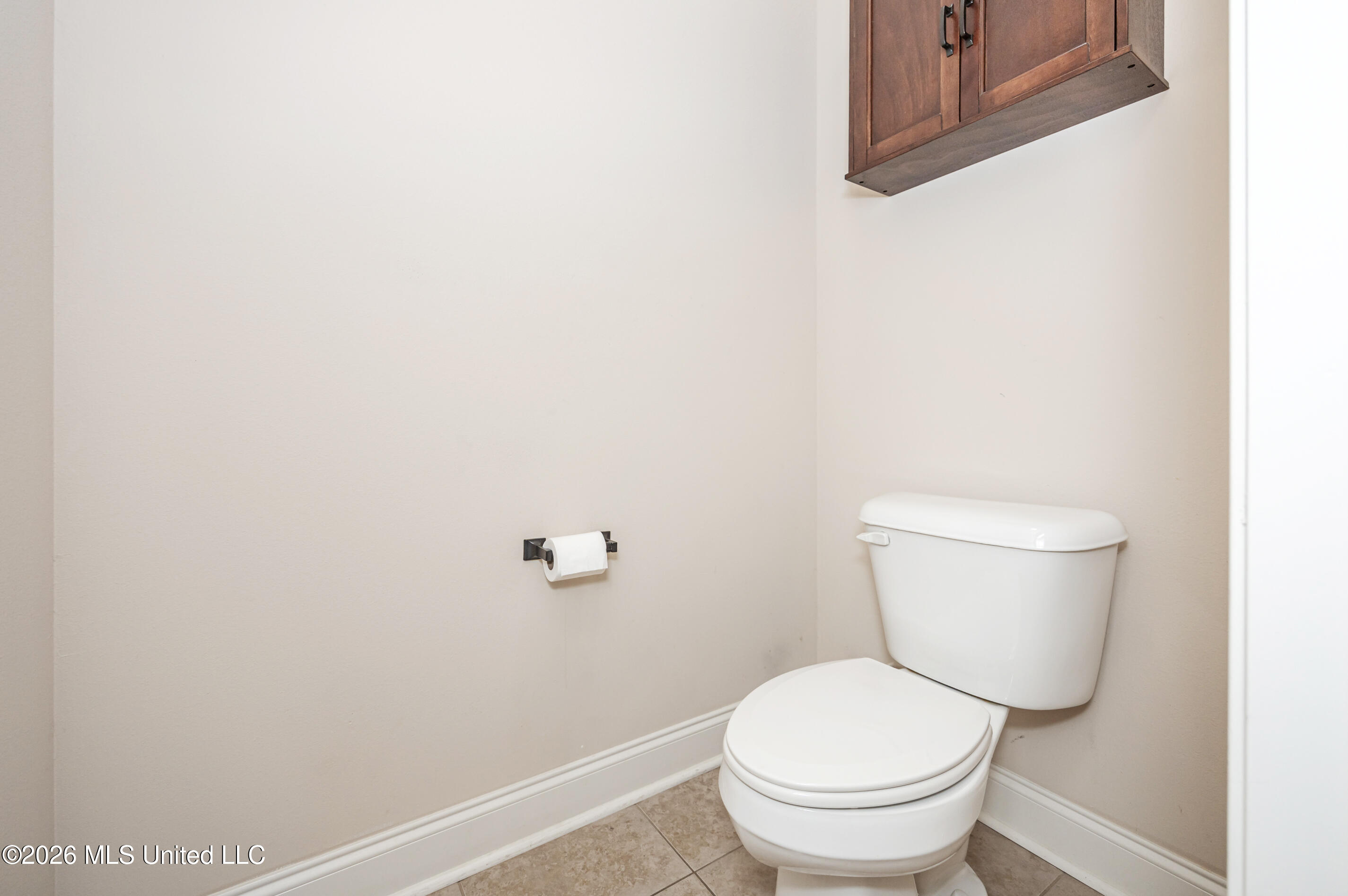 451 Palm Breeze Drive Property Photo 29