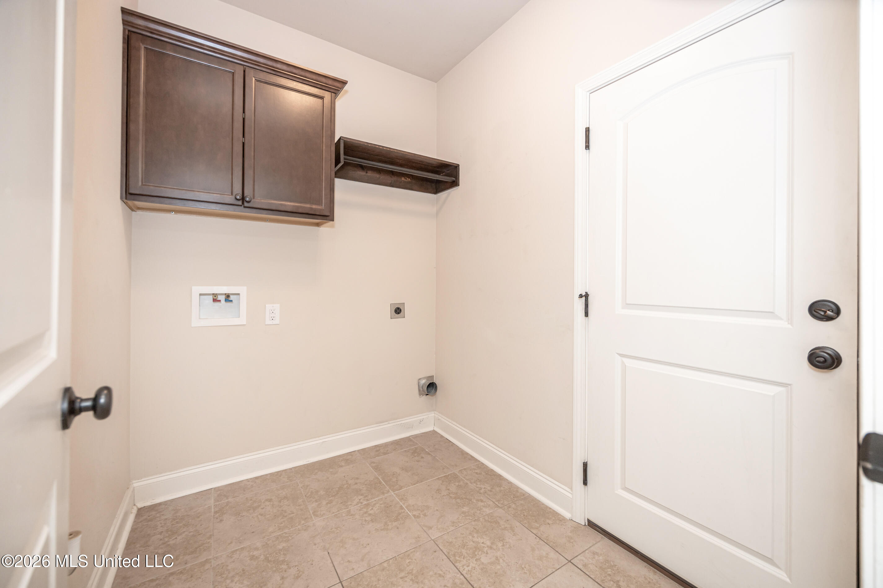 451 Palm Breeze Drive Property Photo 41