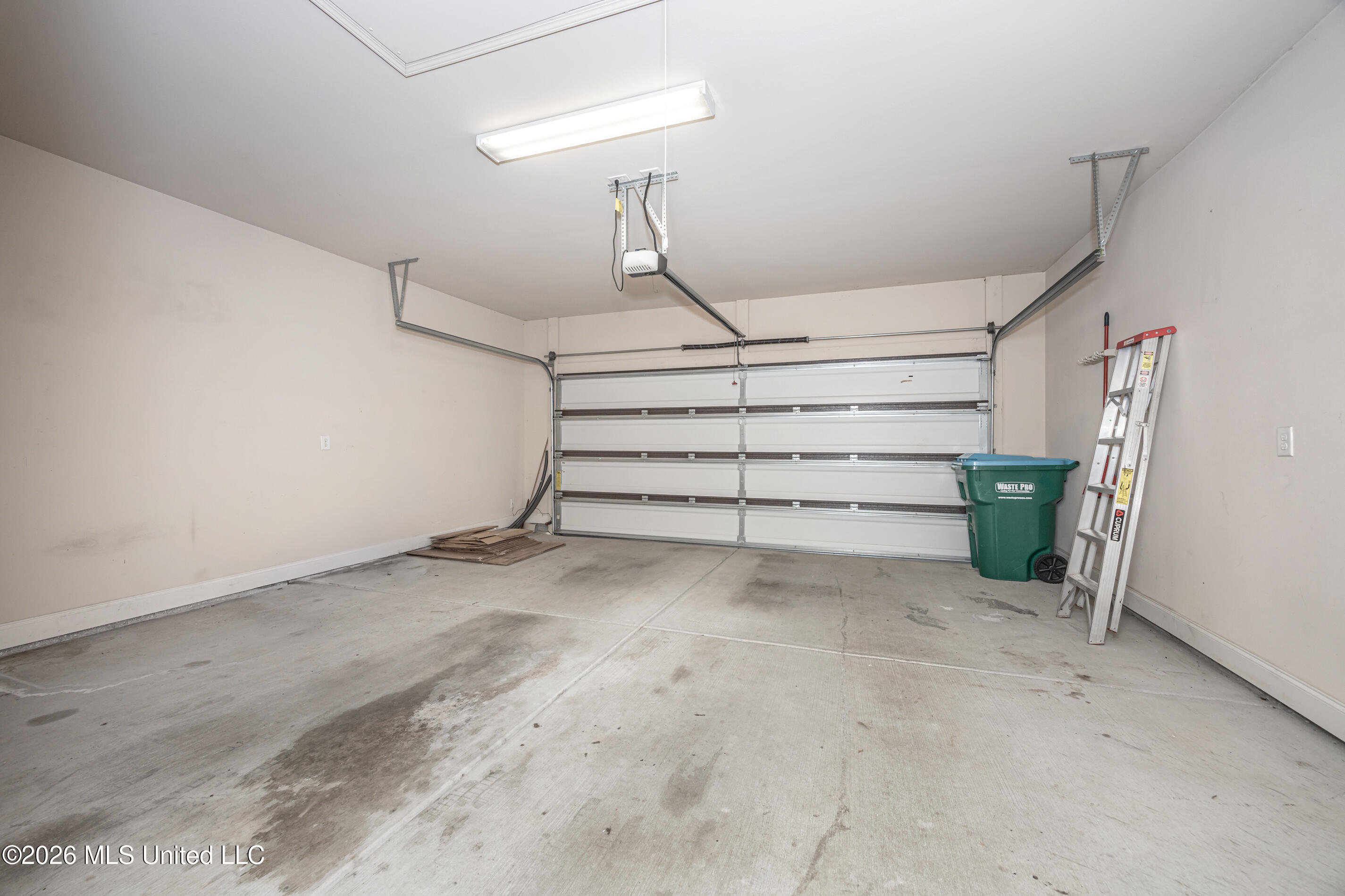 451 Palm Breeze Drive Property Photo 42