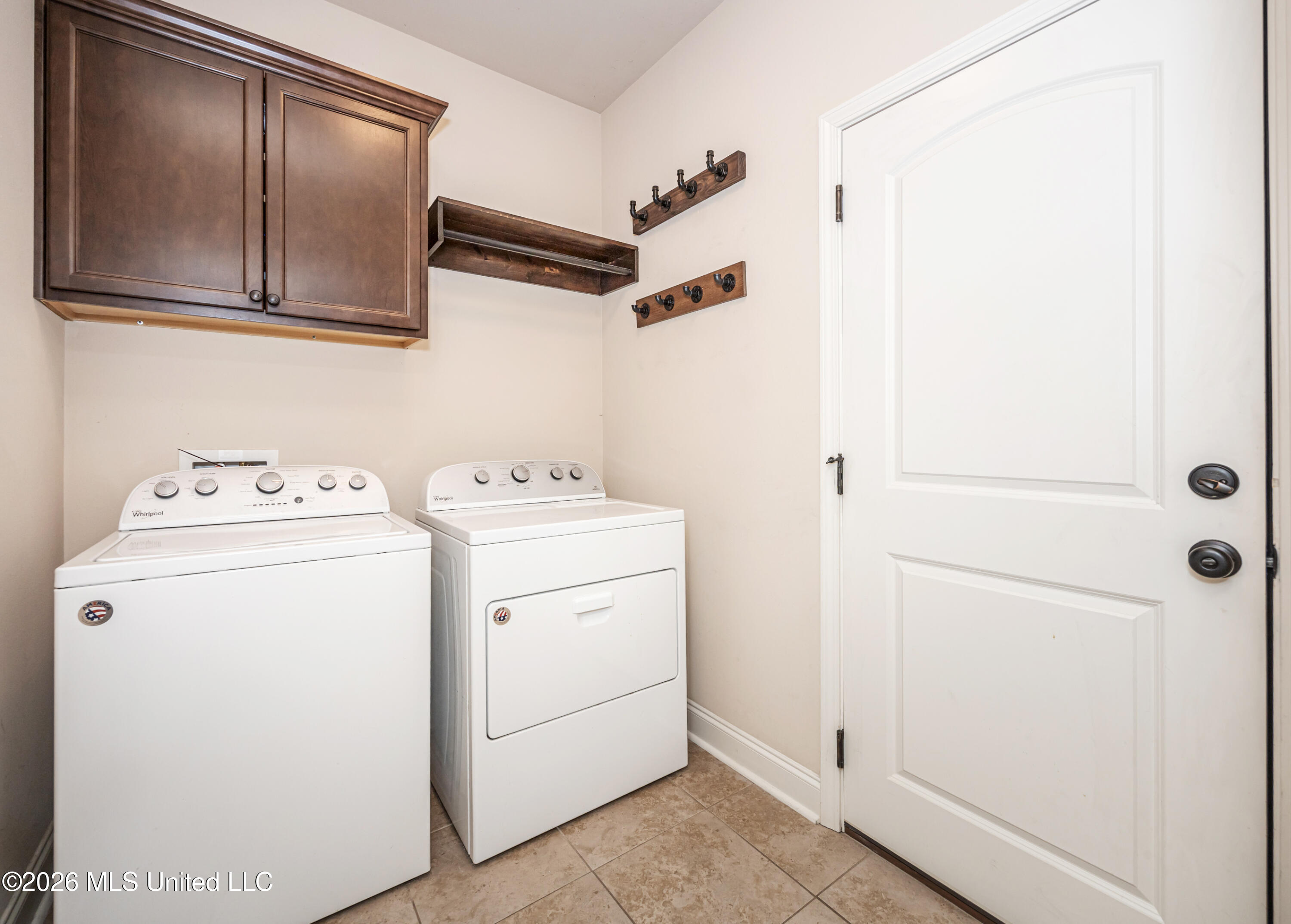 451 Palm Breeze Drive Property Photo 45