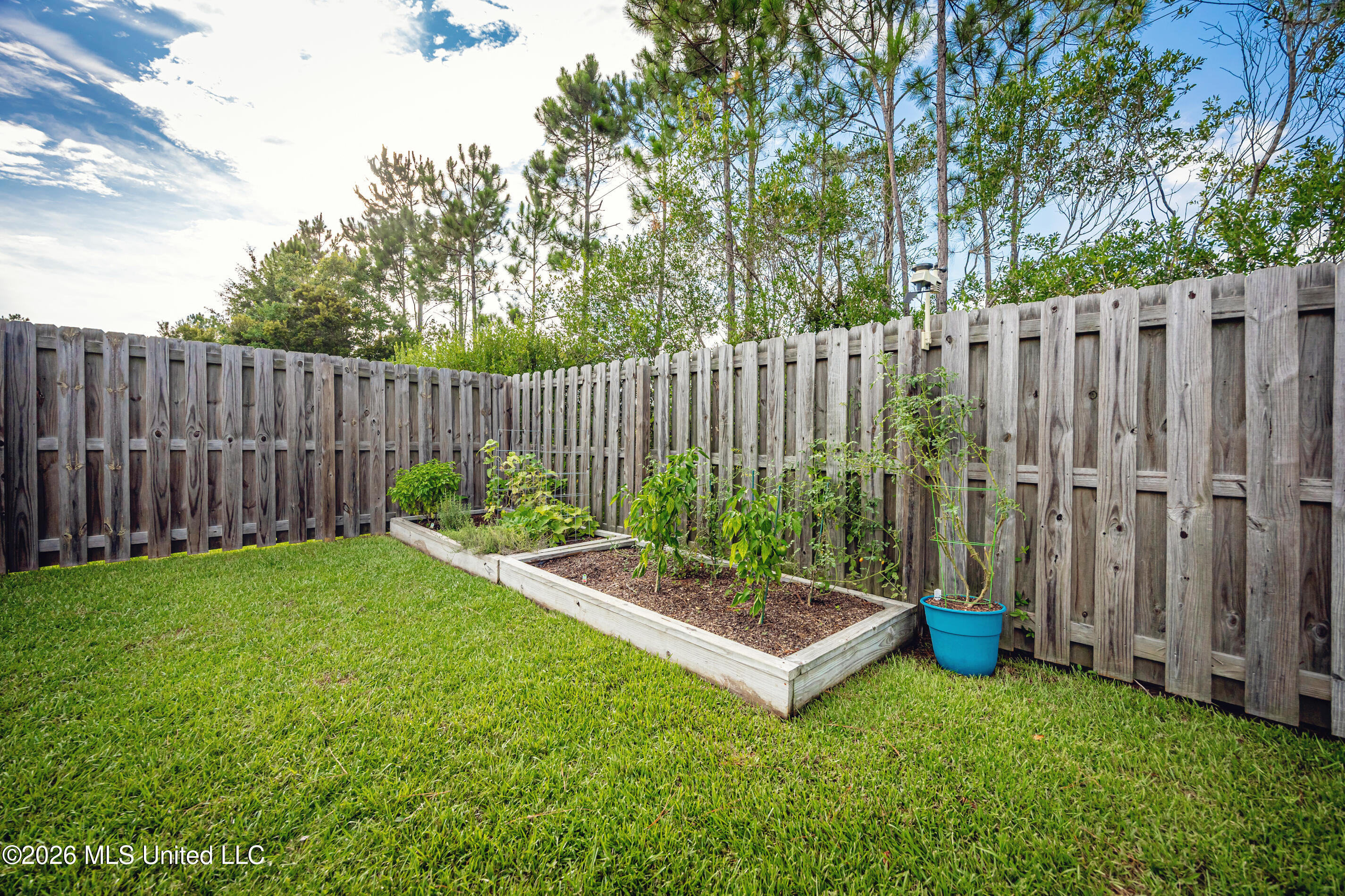 451 Palm Breeze Drive Property Photo 53