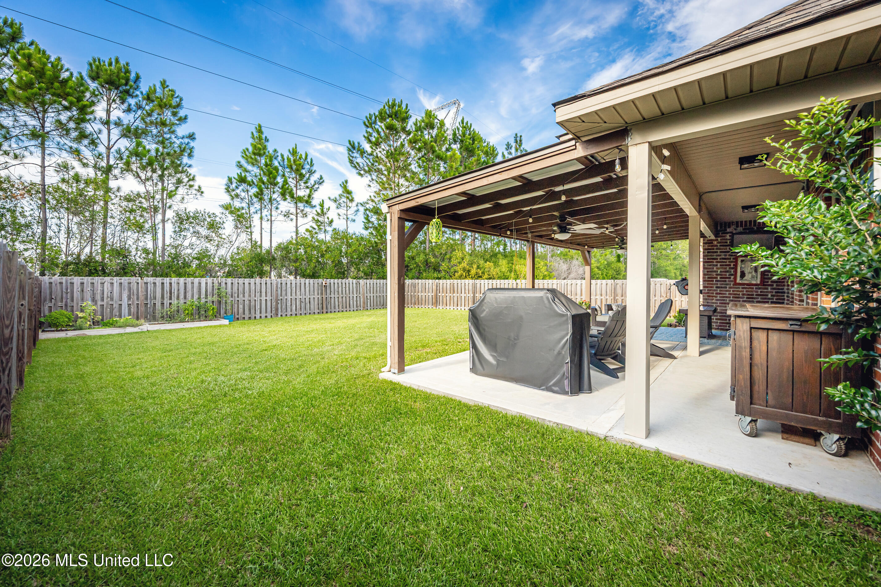 451 Palm Breeze Drive Property Photo 55