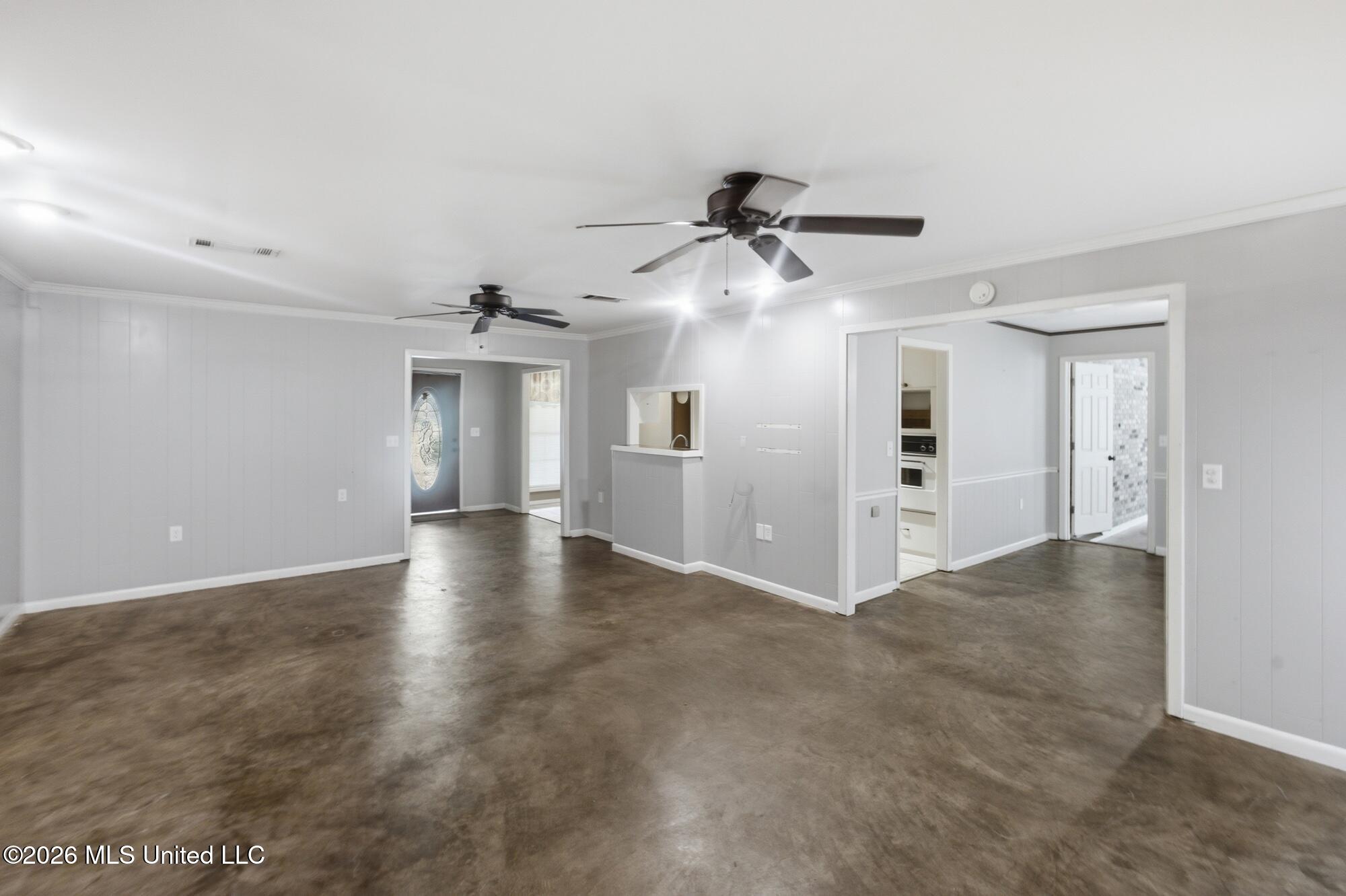 240 Applewhite Road Property Photo 5