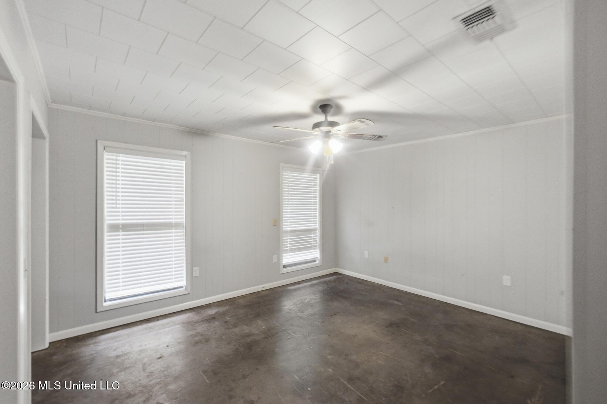 240 Applewhite Road Property Photo 7