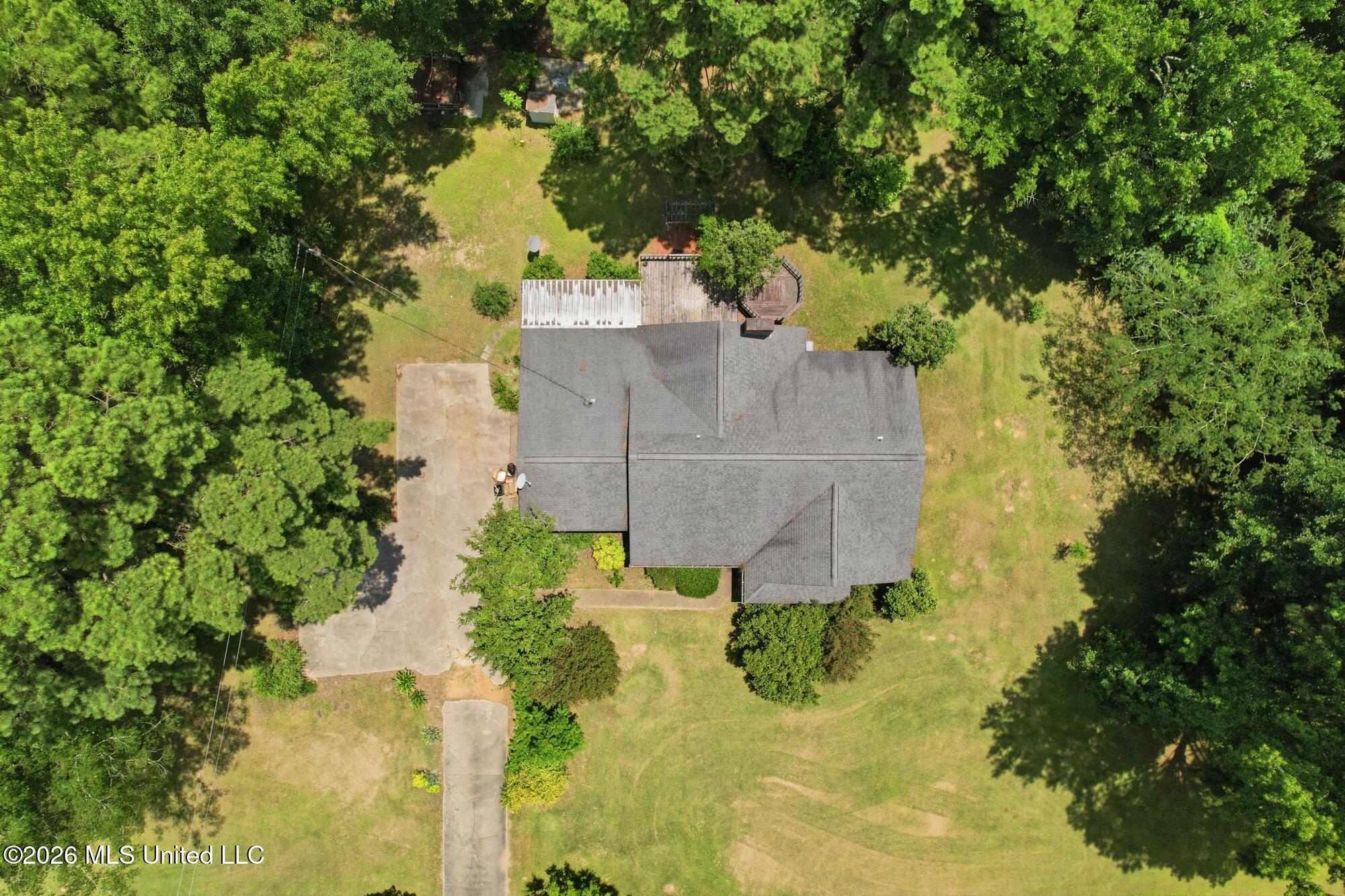 240 Applewhite Road Property Photo 20