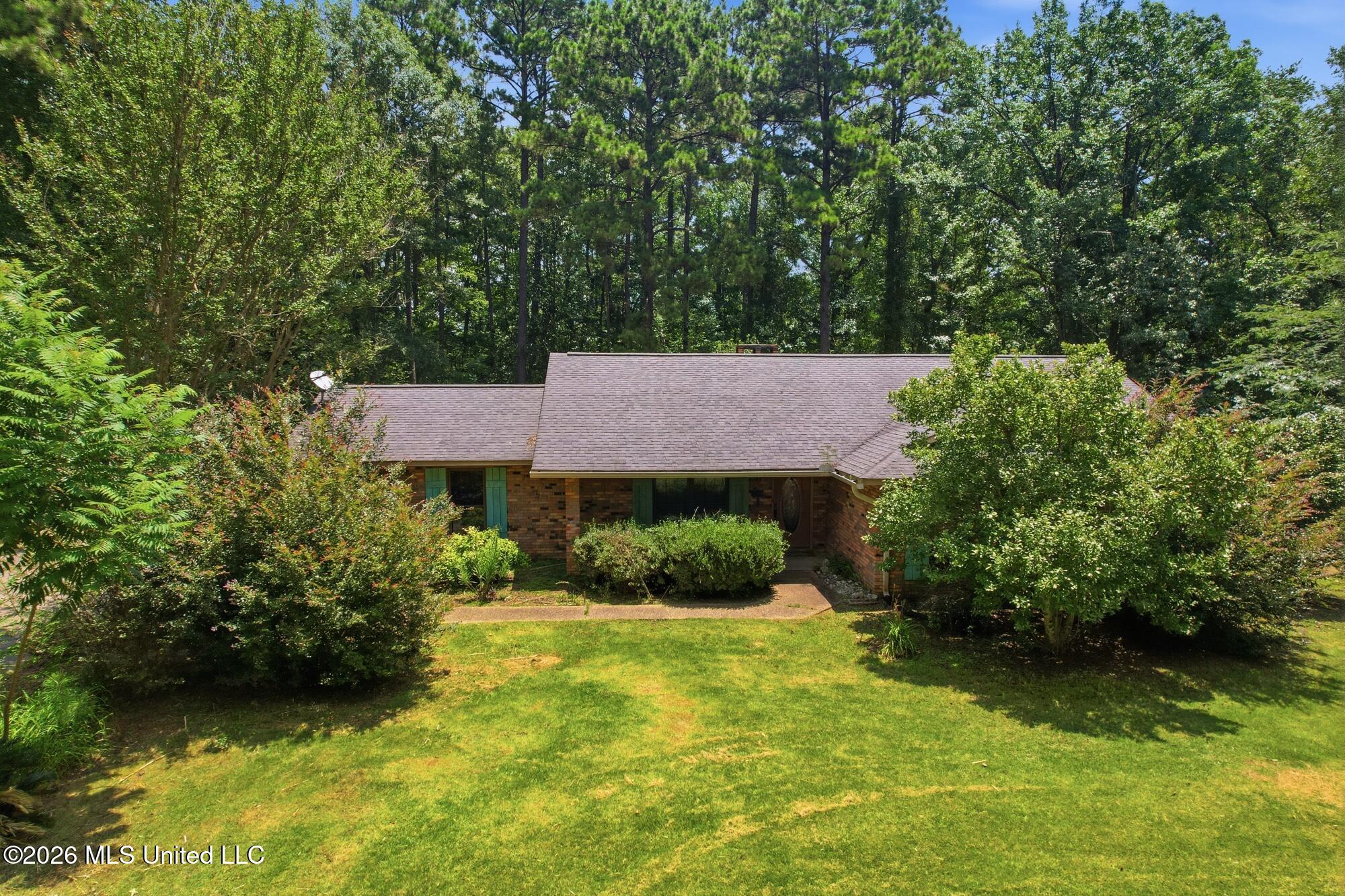 240 Applewhite Road Property Photo 23