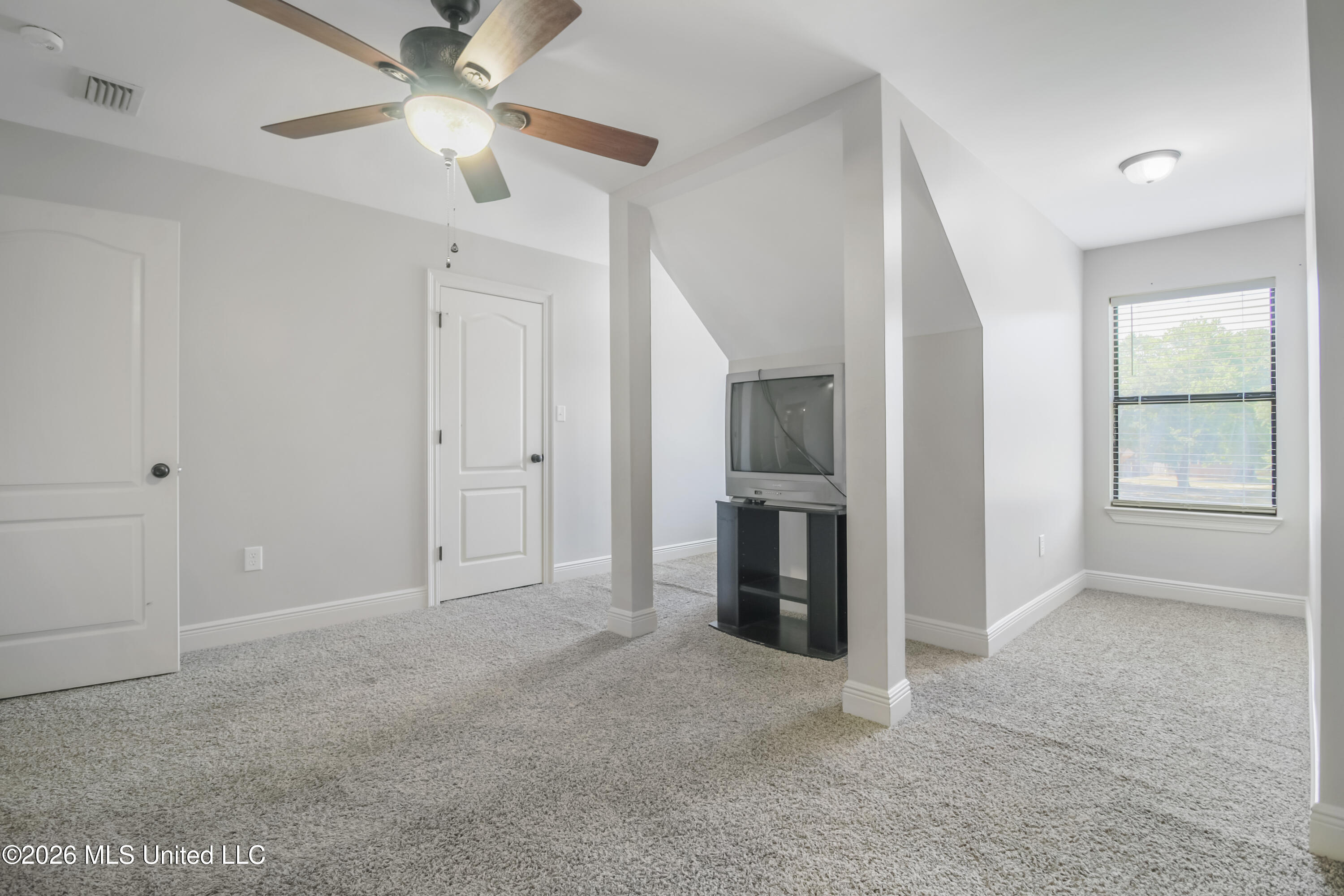 8308 Clamshell Avenue Property Photo 30