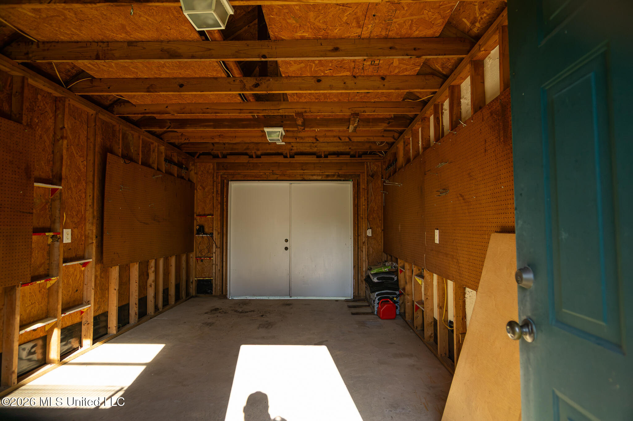 450 Fairfield Drive Property Photo 15