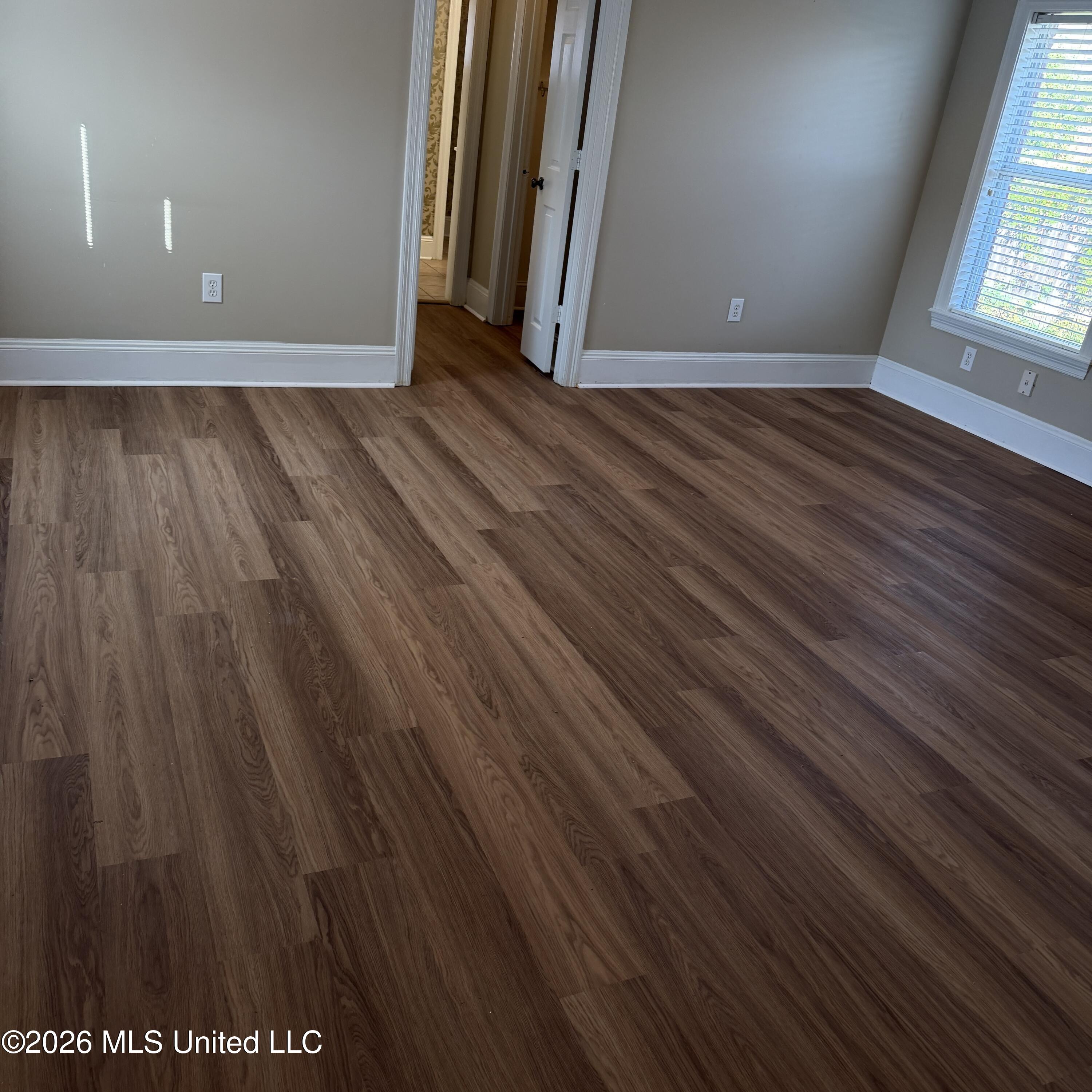 450 Fairfield Drive Property Photo 18