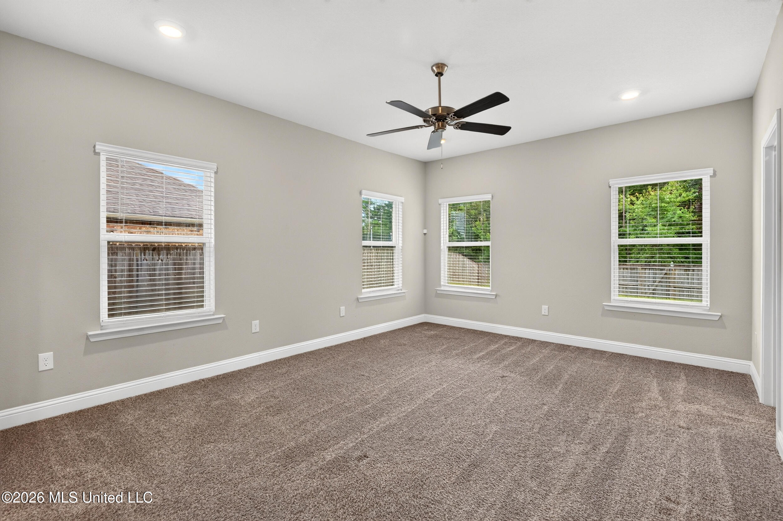 5070 Fairbury Way Property Photo 19