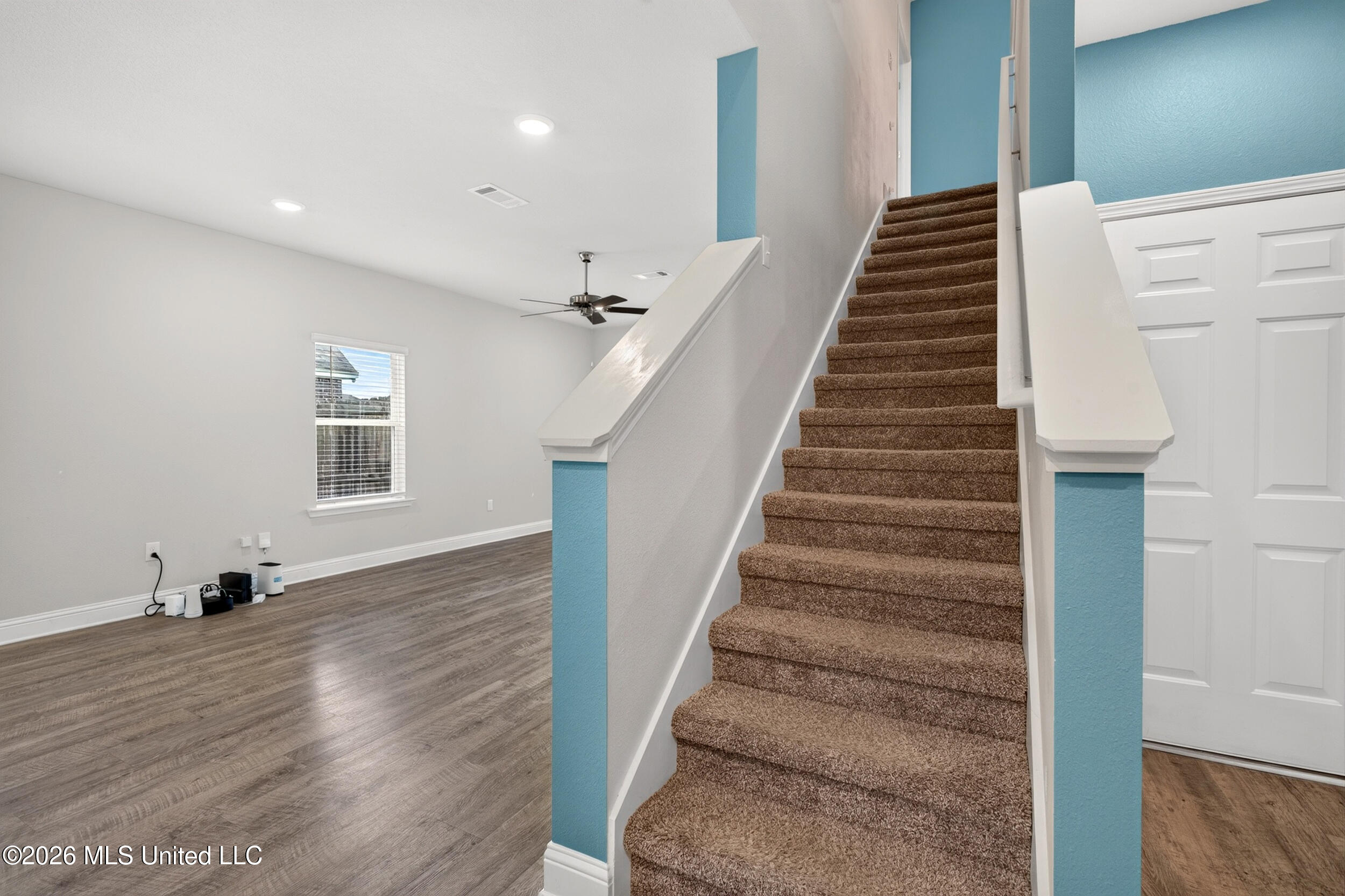 5070 Fairbury Way Property Photo 24