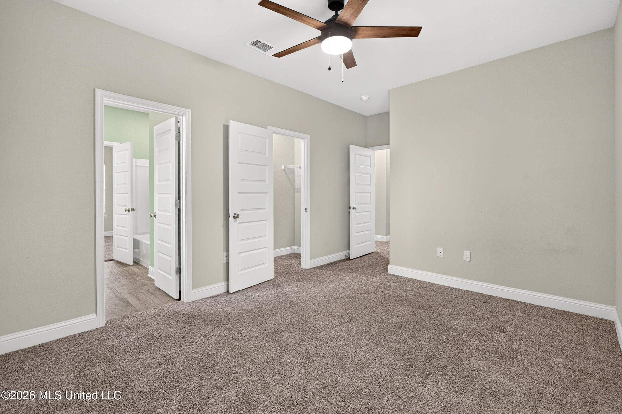 5070 Fairbury Way Property Photo 31