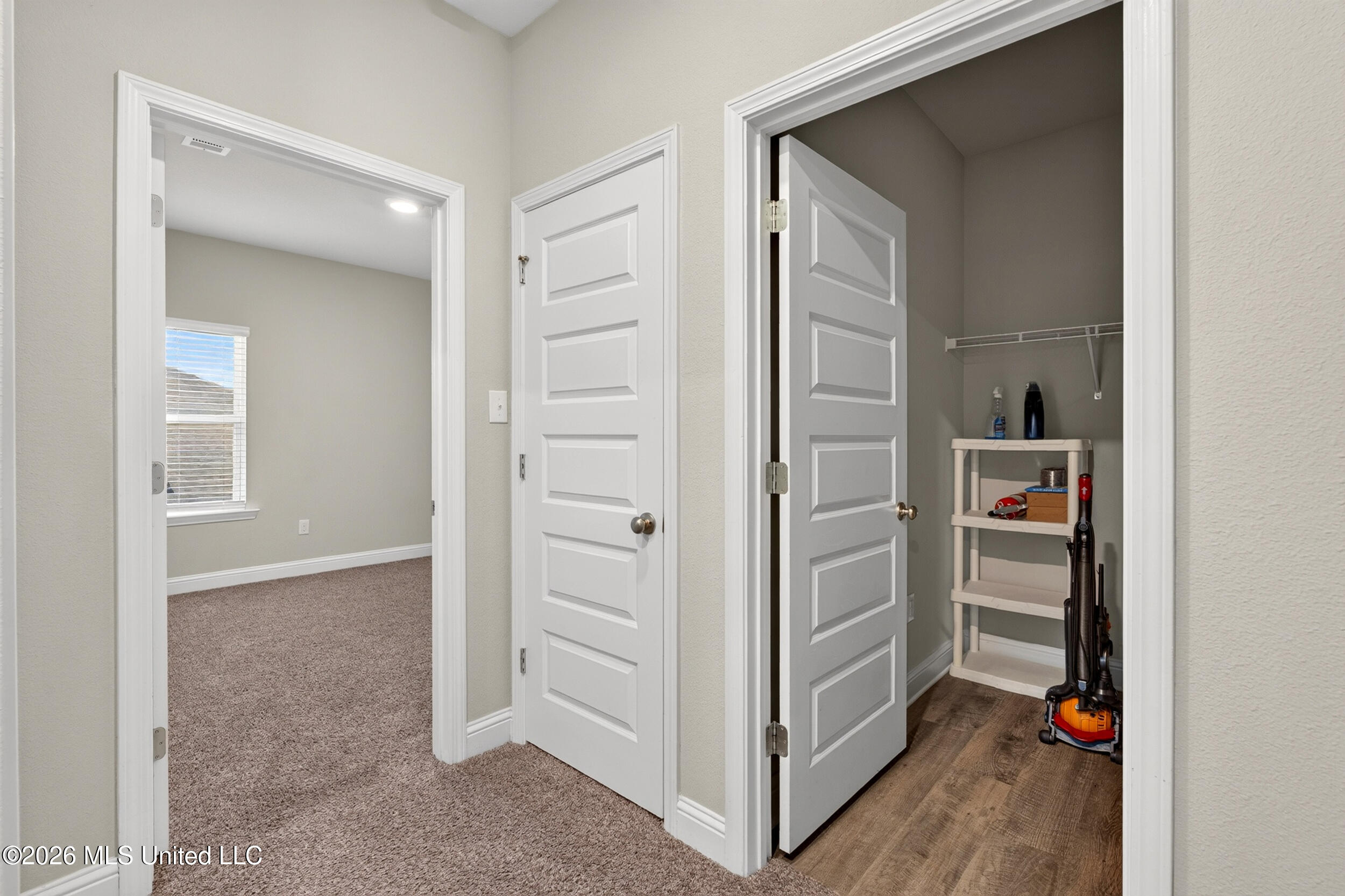 5070 Fairbury Way Property Photo 34