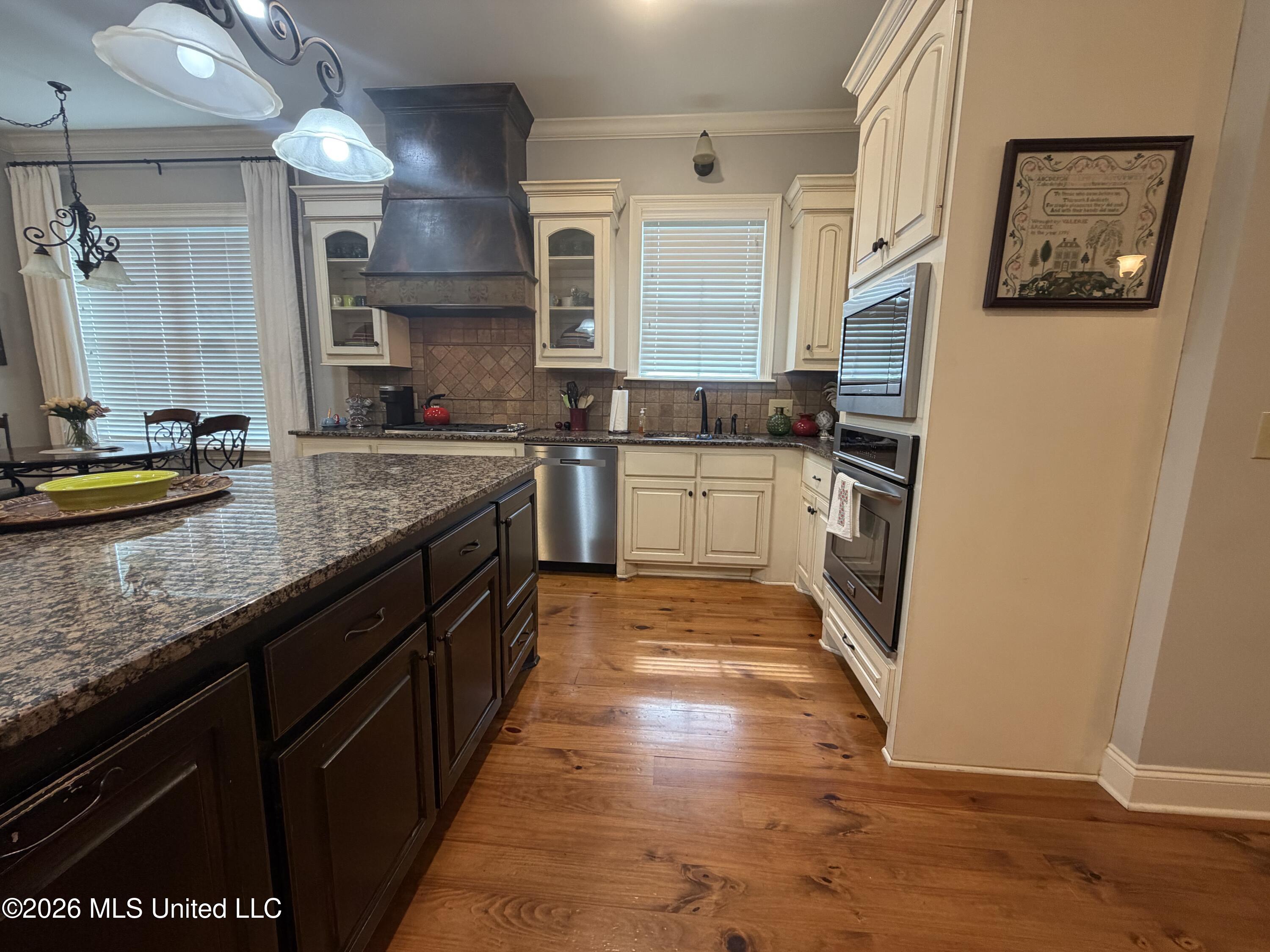197 Cotton Wood Drive Property Photo 17