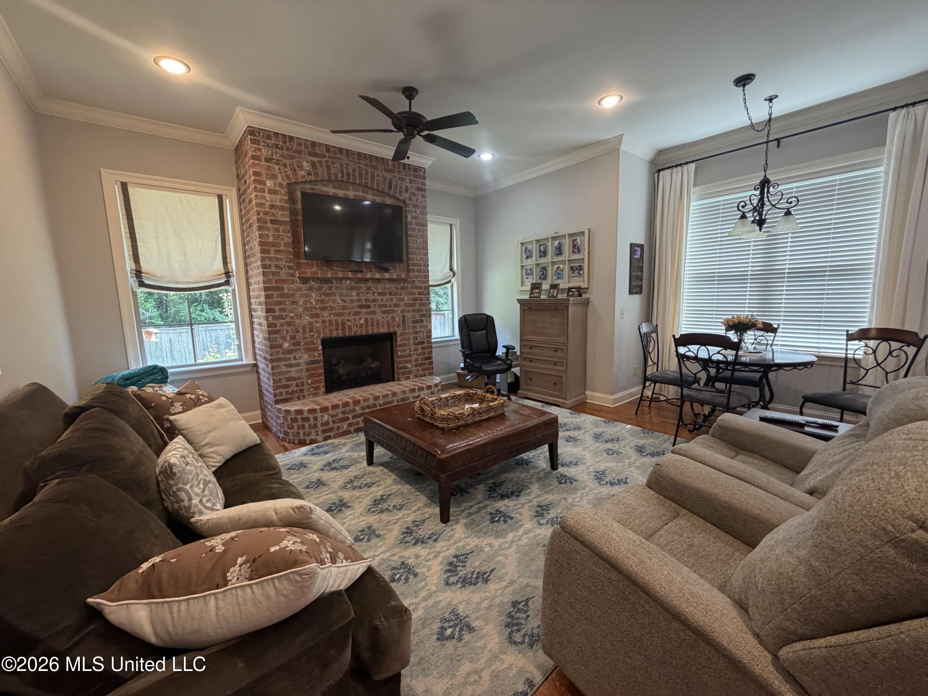 197 Cotton Wood Drive Property Photo 37