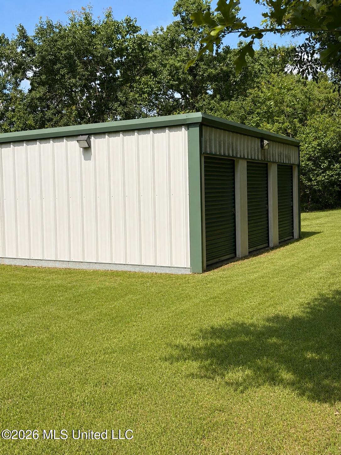 12229 County Farm Road Property Photo 16