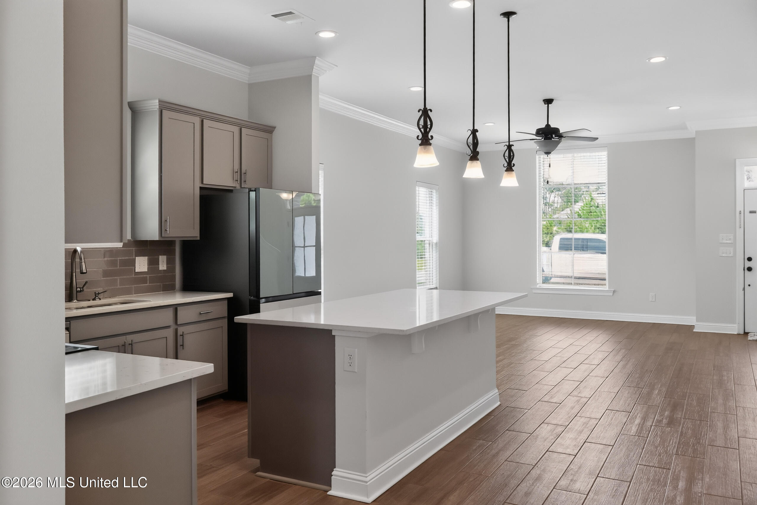6952 Osprey Drive Property Photo 12