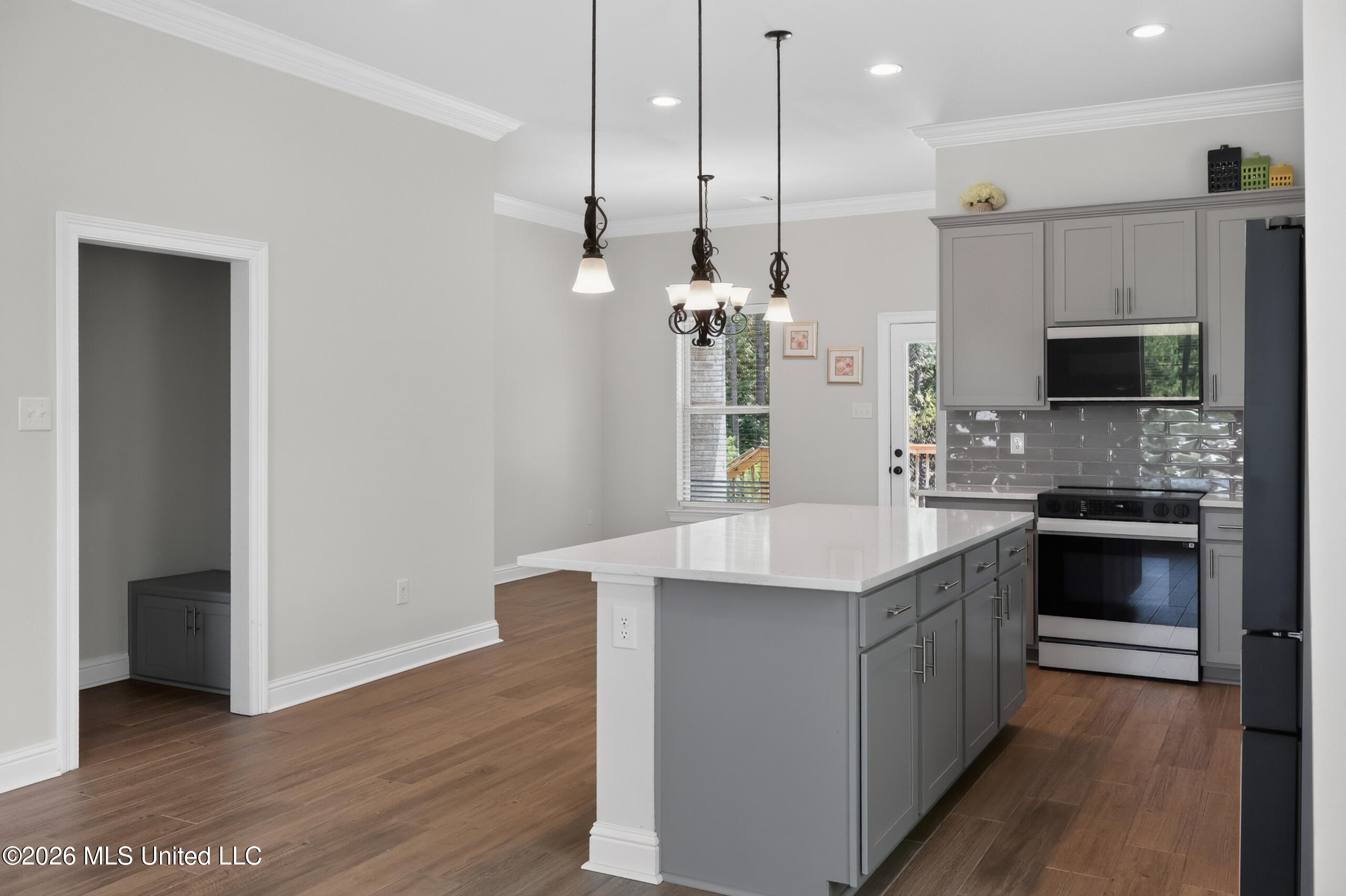 6952 Osprey Drive Property Photo 16