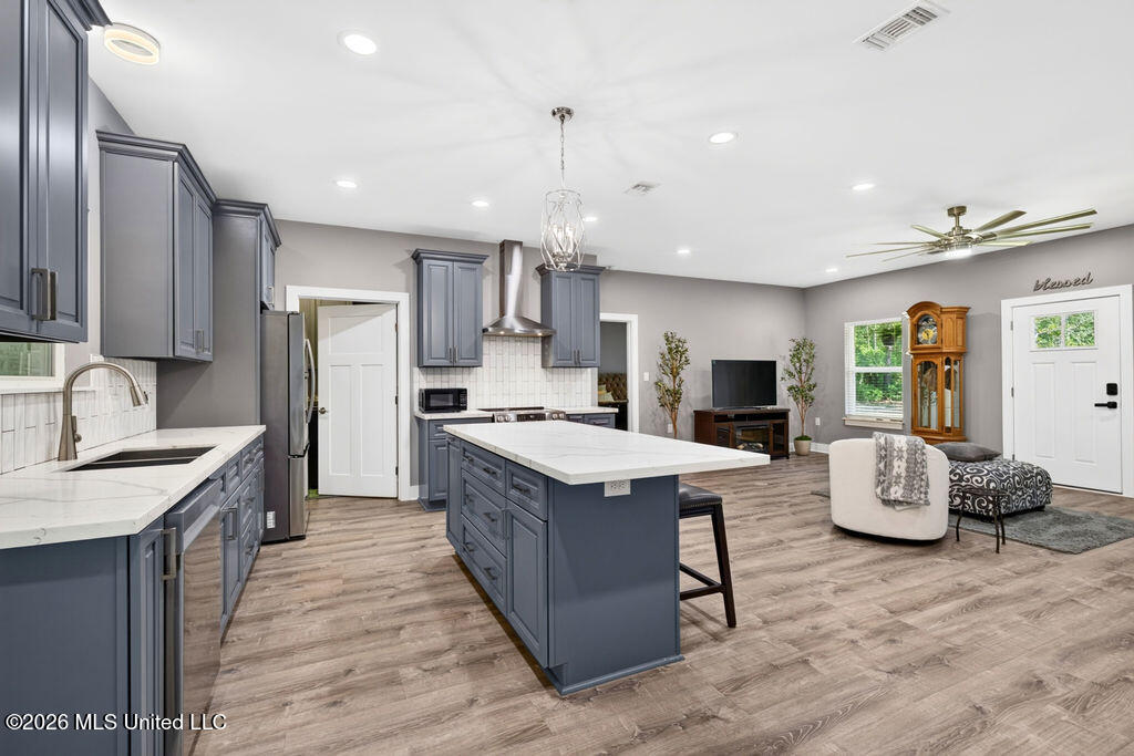 5075 D W North Road Property Photo 10