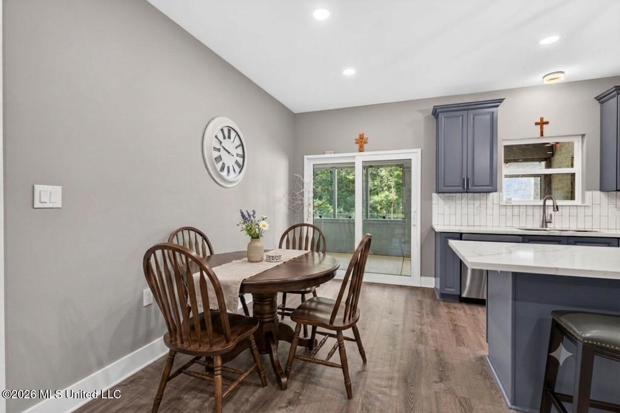 5075 D W North Road Property Photo 14