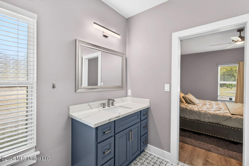 5075 D W North Road Property Photo 18