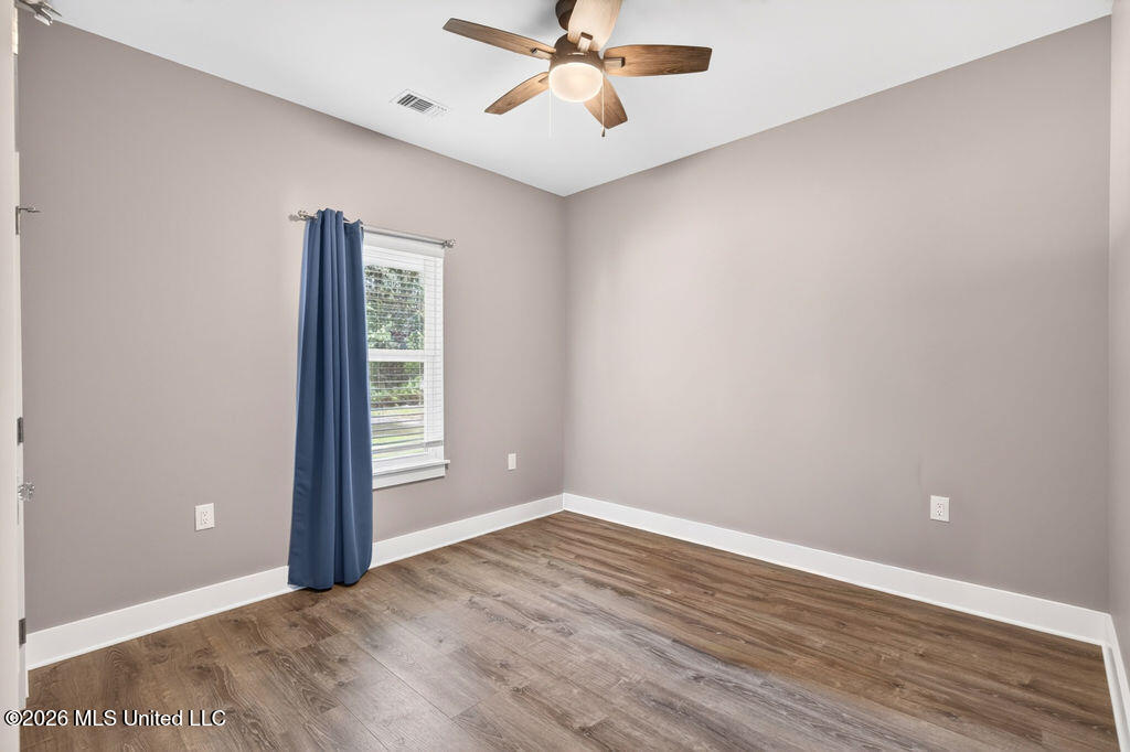 5075 D W North Road Property Photo 21