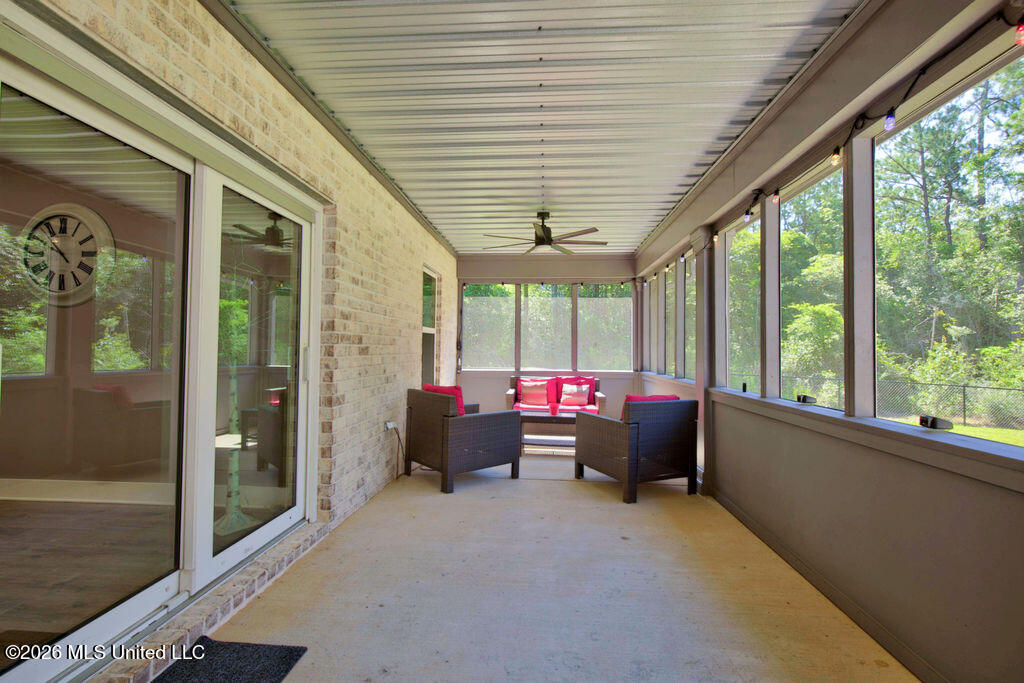 5075 D W North Road Property Photo 24