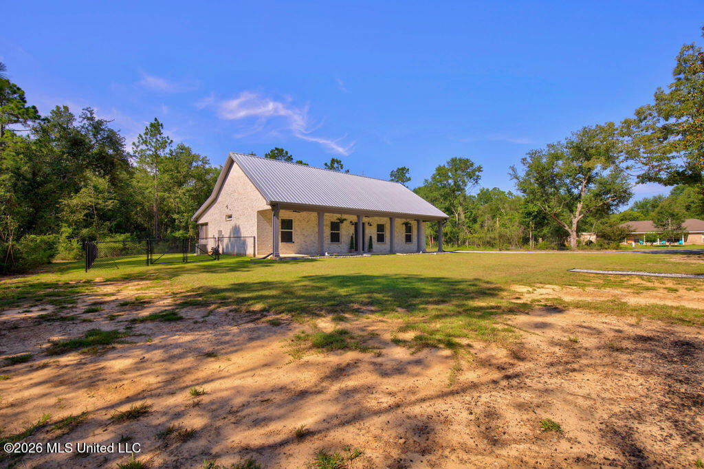 5075 D W North Road Property Photo 26