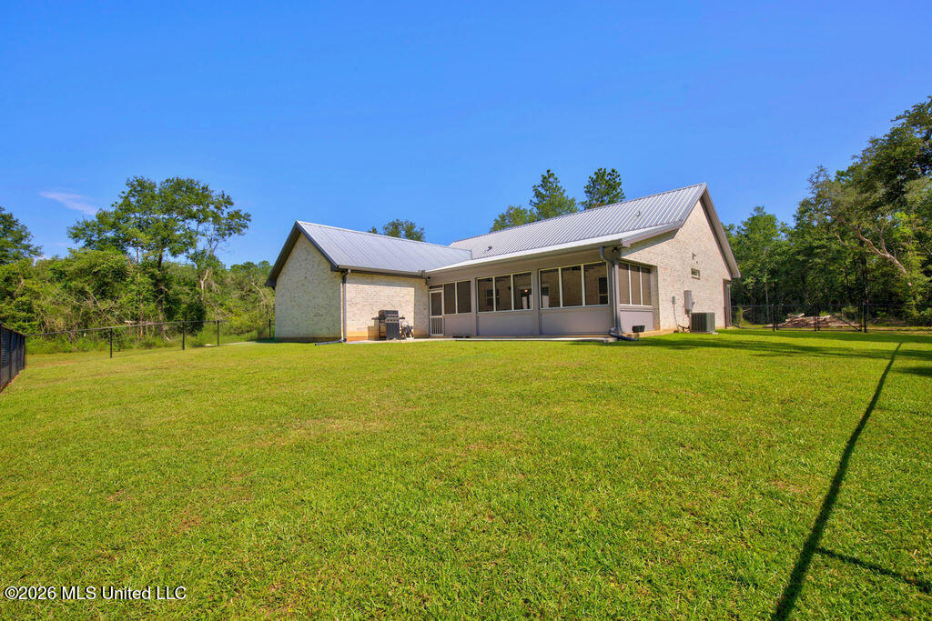 5075 D W North Road Property Photo 31
