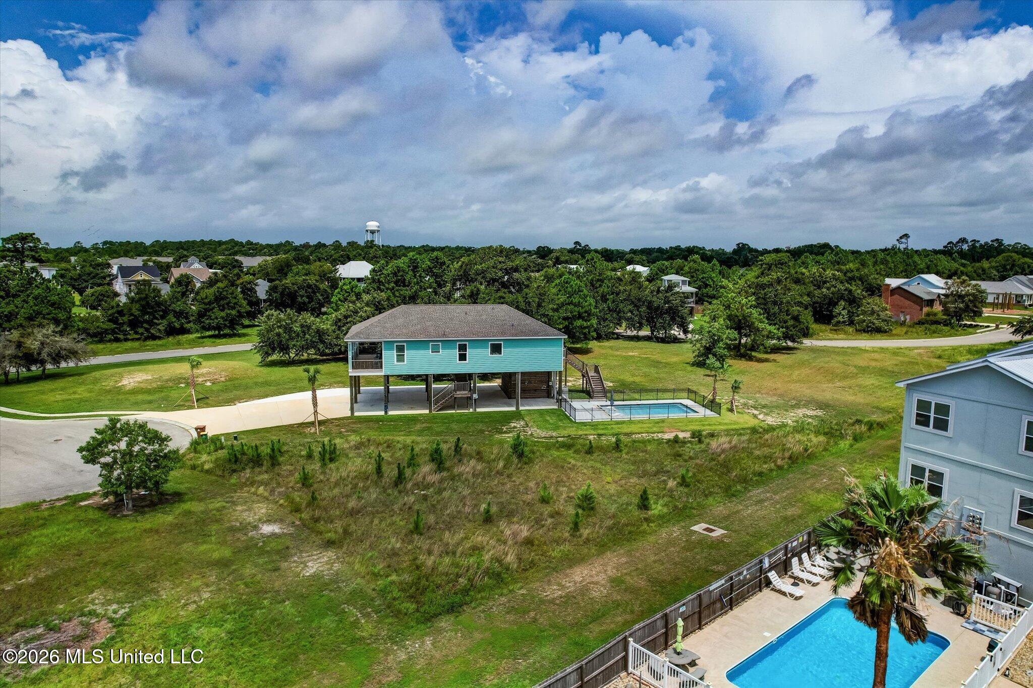 2 Sea View Circle Property Photo 10