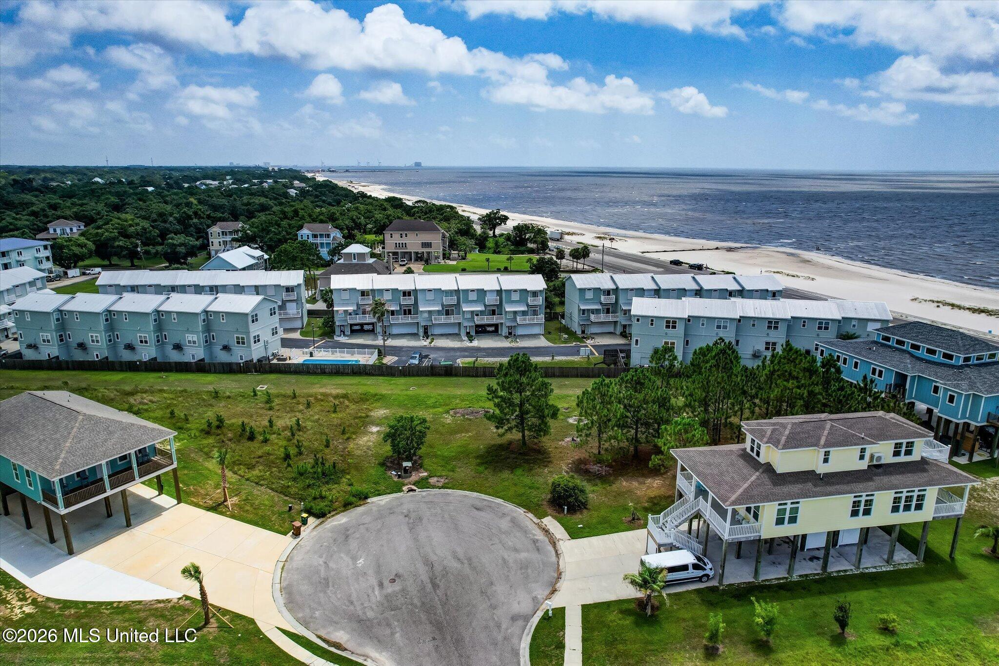 2 Sea View Circle Property Photo 11