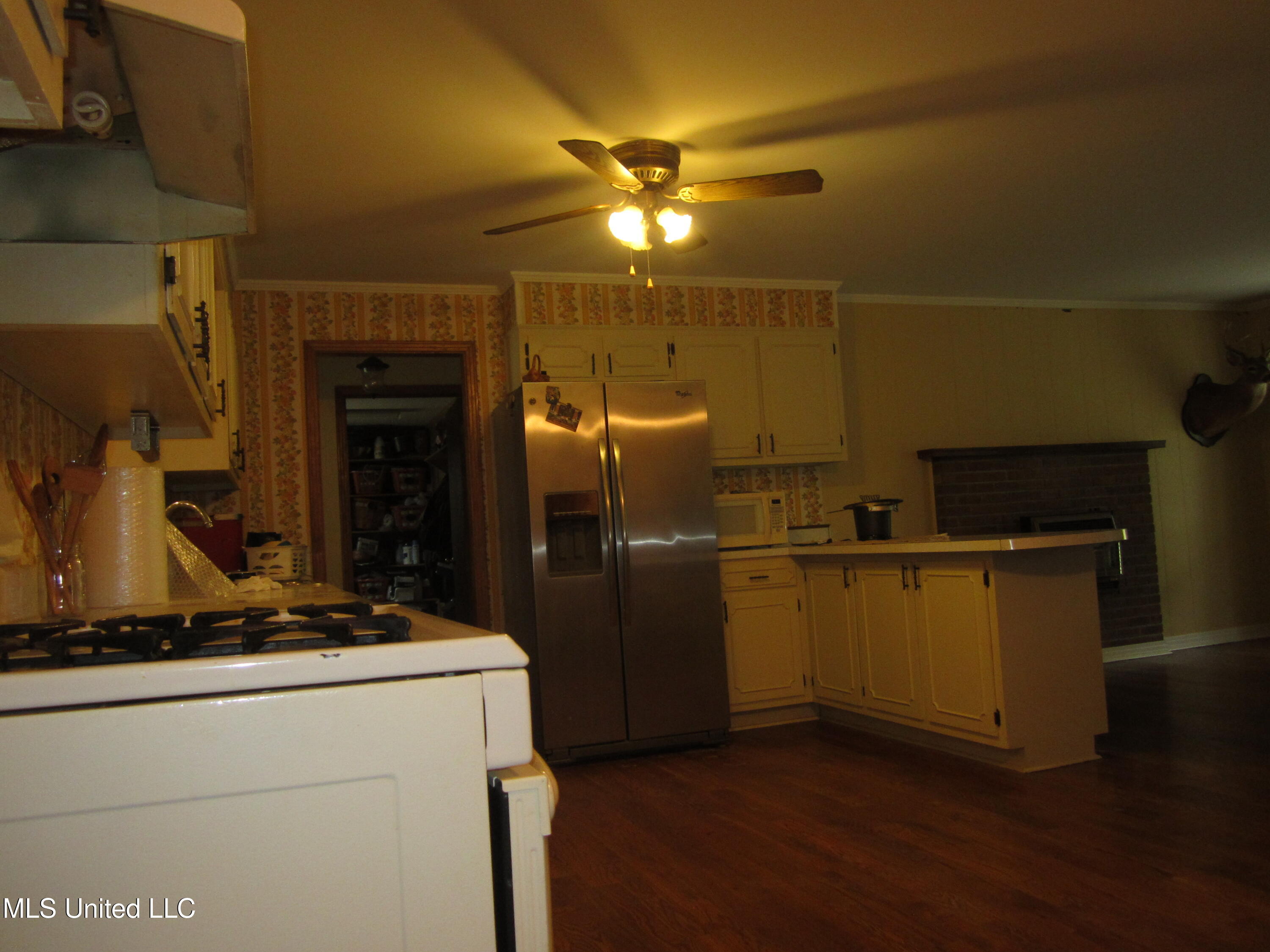 1558 Ms-30 Property Photo 4