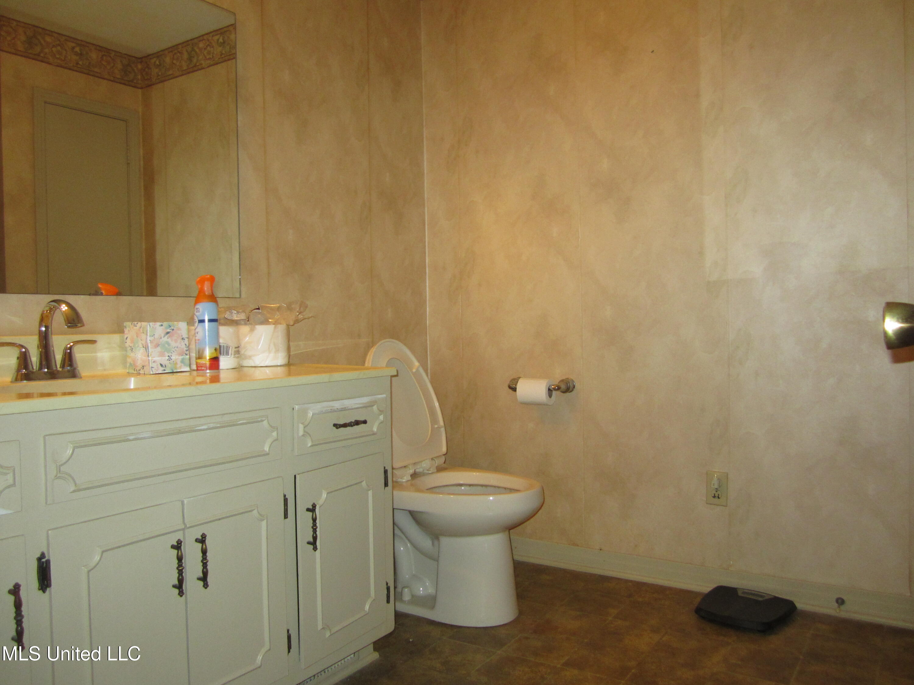 1558 Ms-30 Property Photo 6