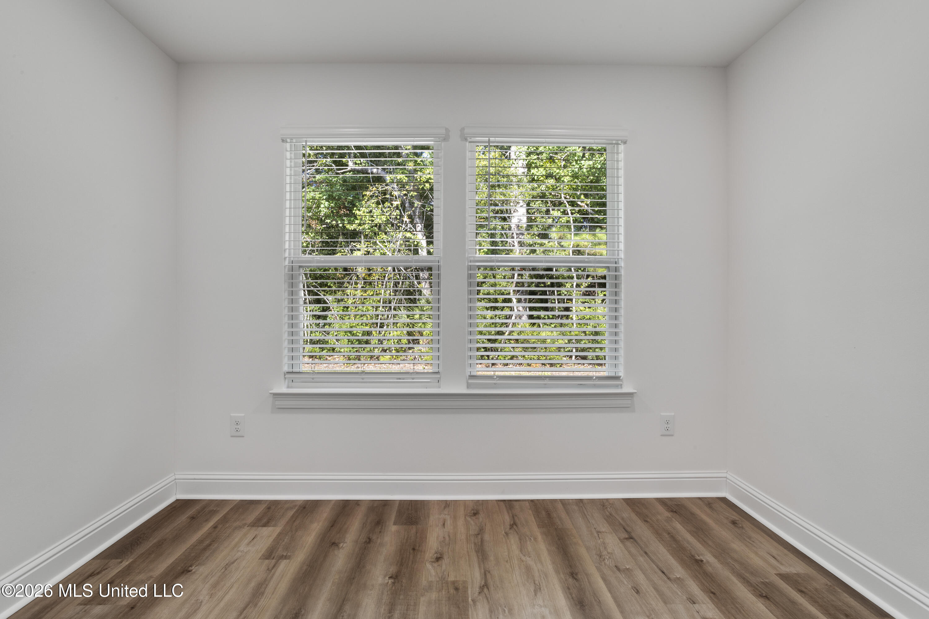 6304 Annie Cove Property Photo 15