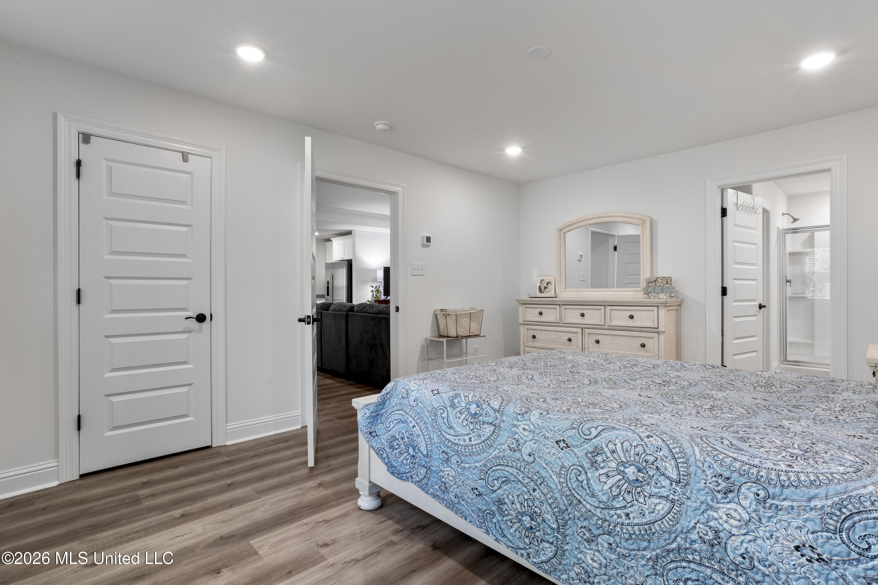 6304 Annie Cove Property Photo 18