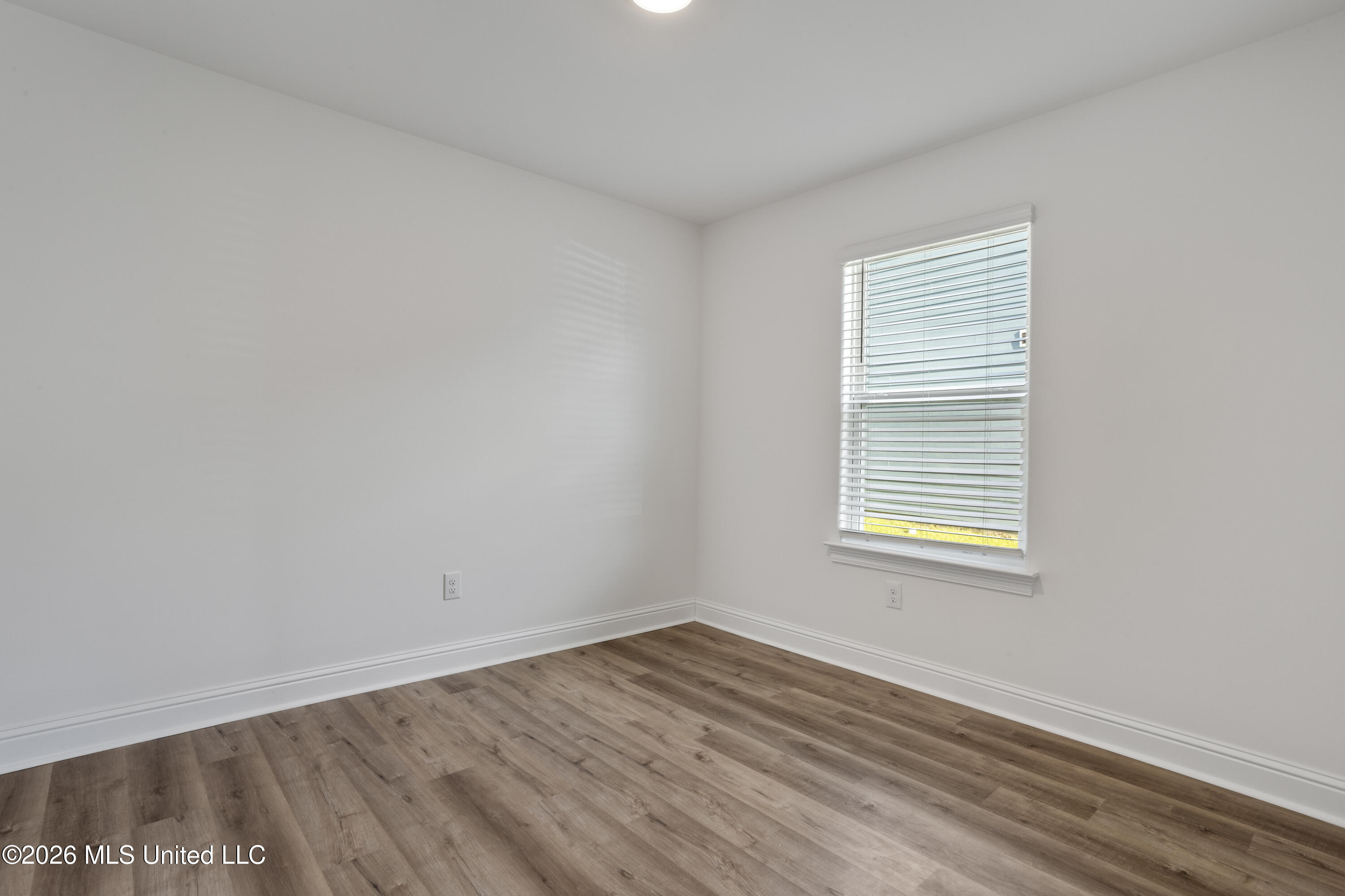 6304 Annie Cove Property Photo 25