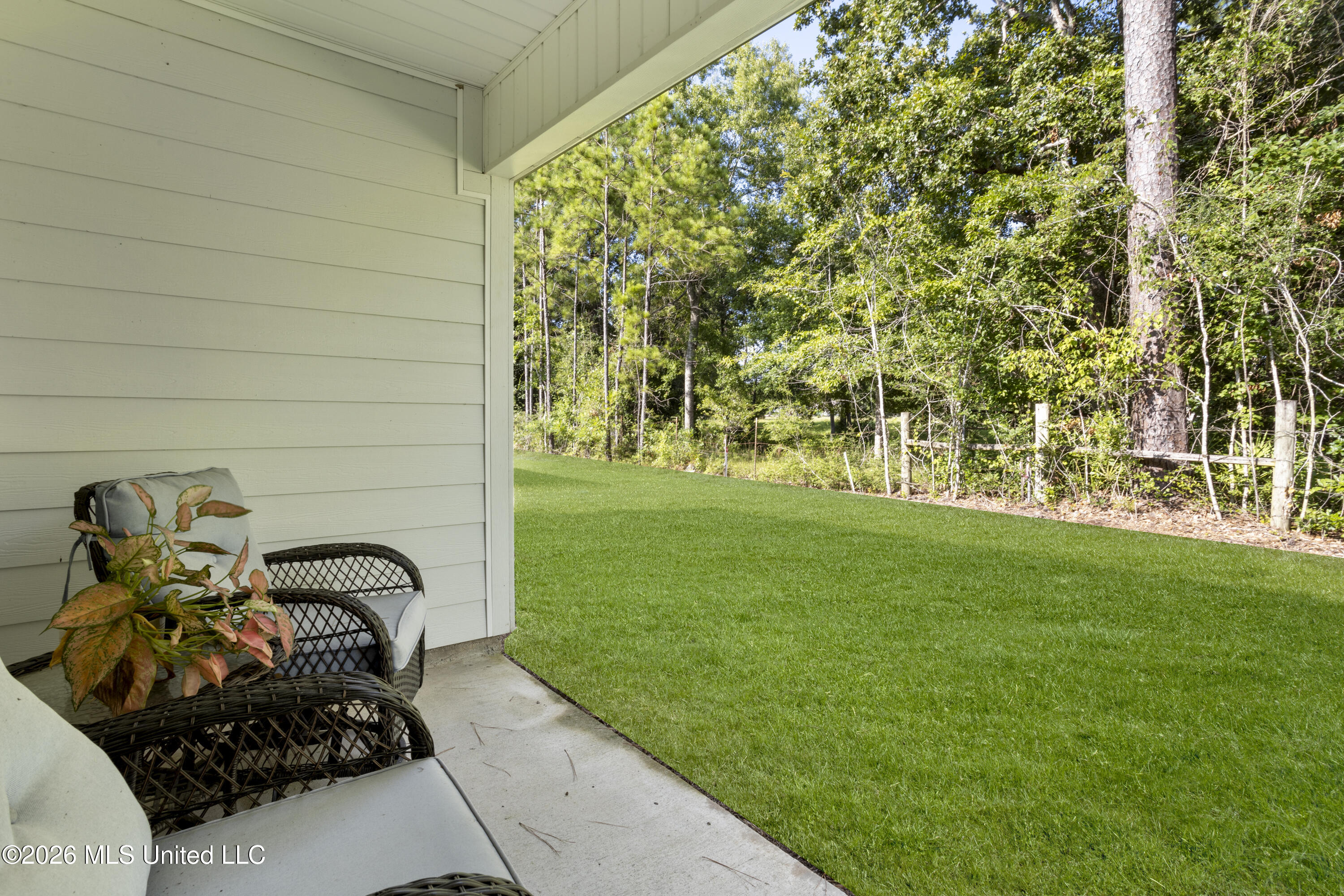 6304 Annie Cove Property Photo 27