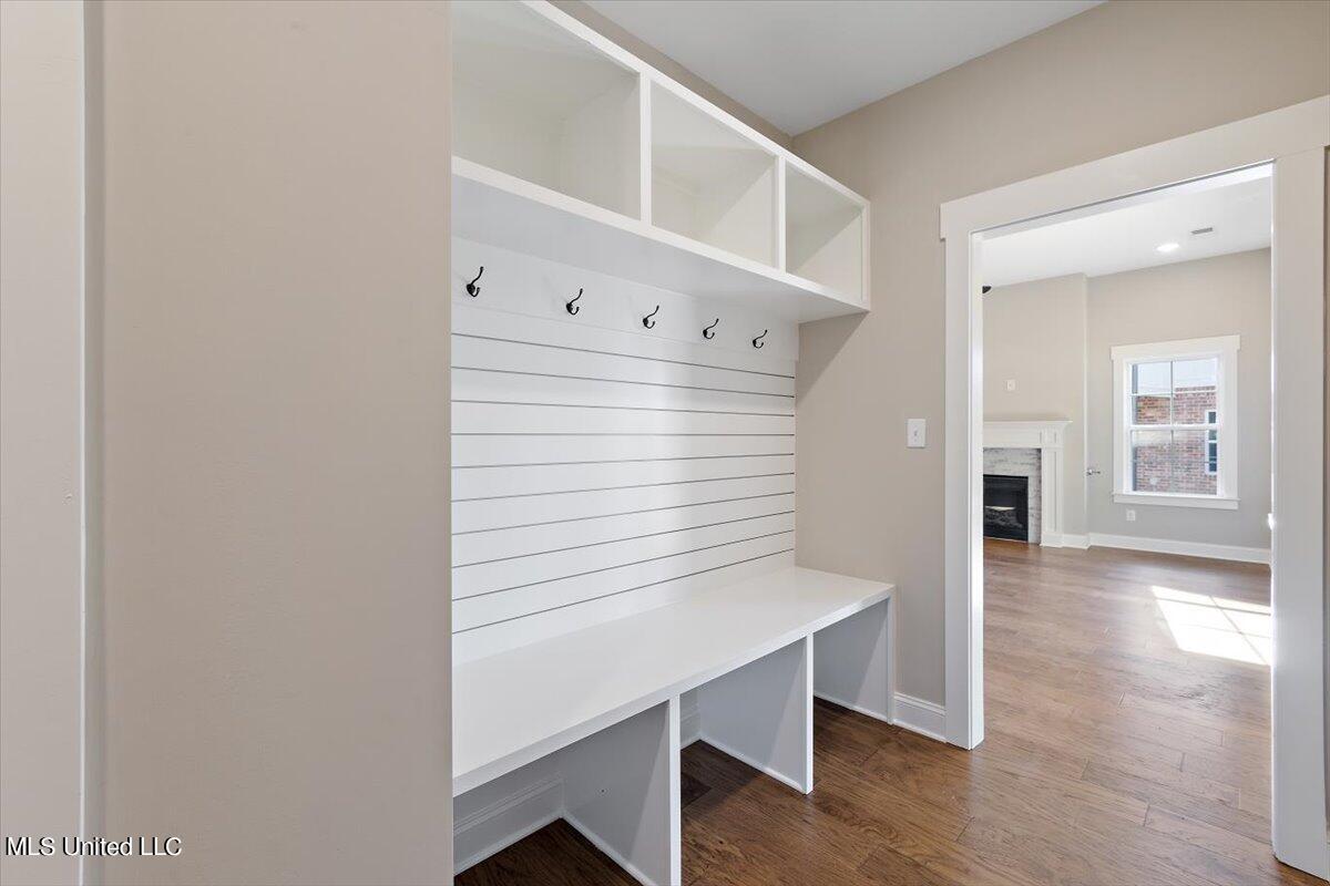 7548 Thomas Riley Street Property Photo 25