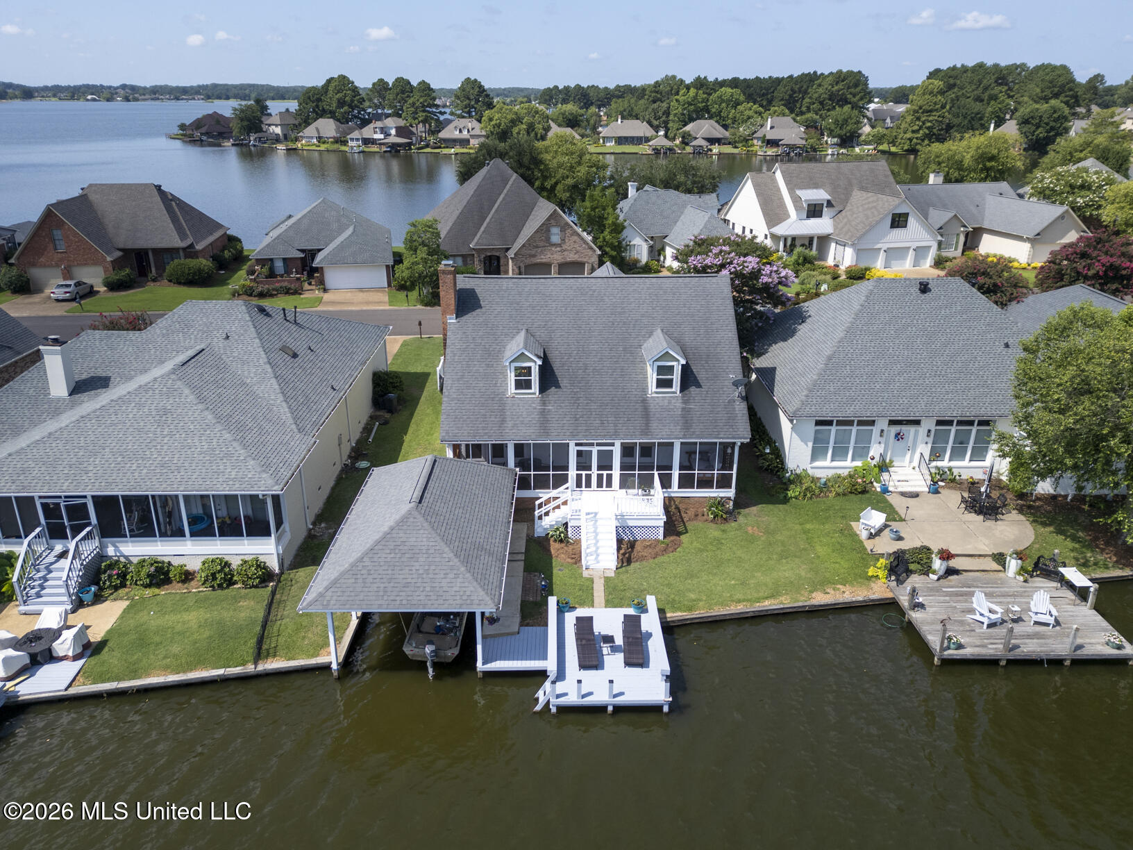 128 Bridge Water Dr Property Photo 45
