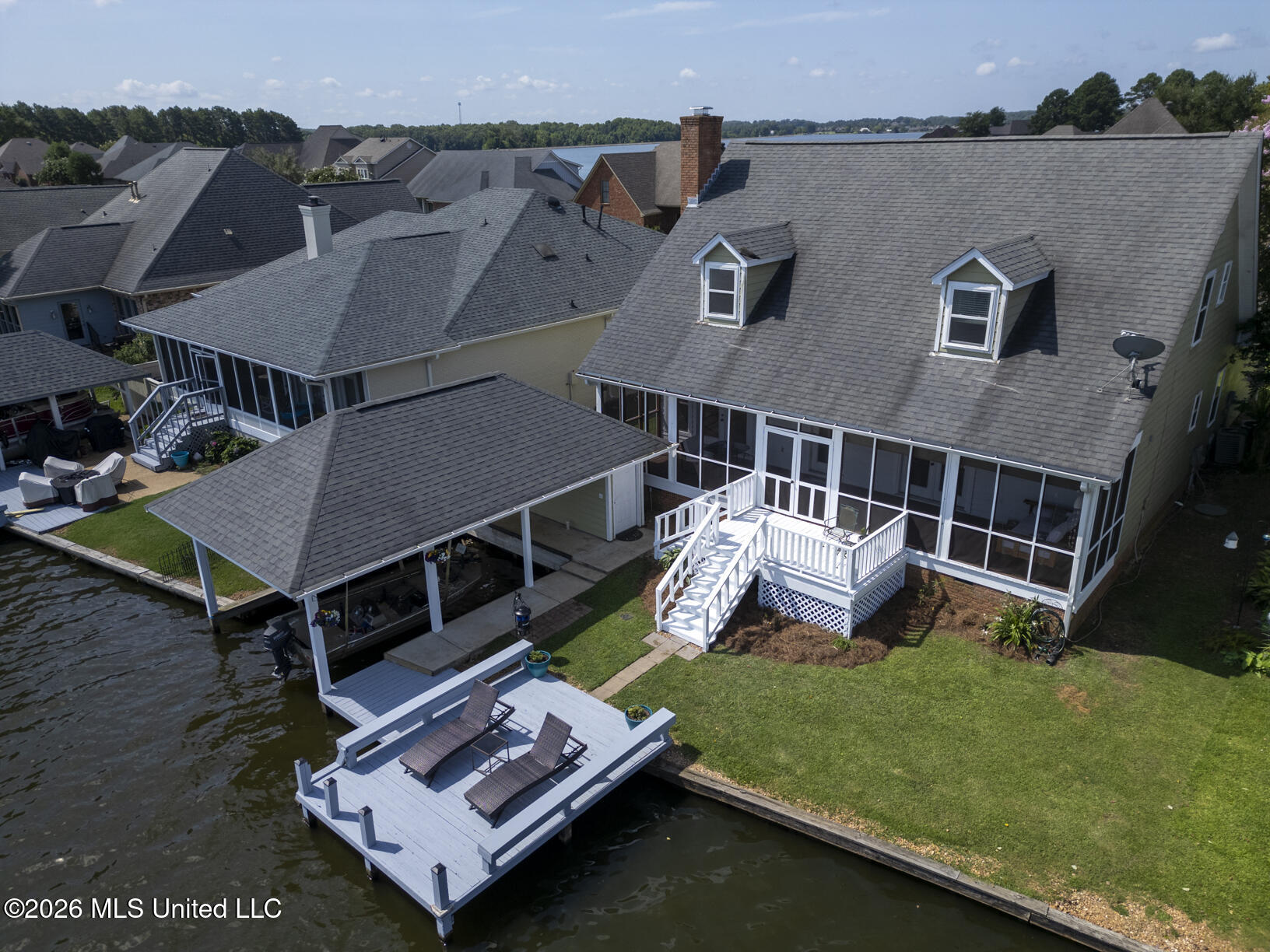 128 Bridge Water Dr Property Photo 46