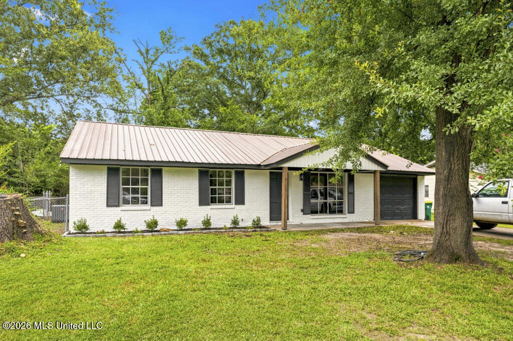 695 Ralde Circle Property Photo 1